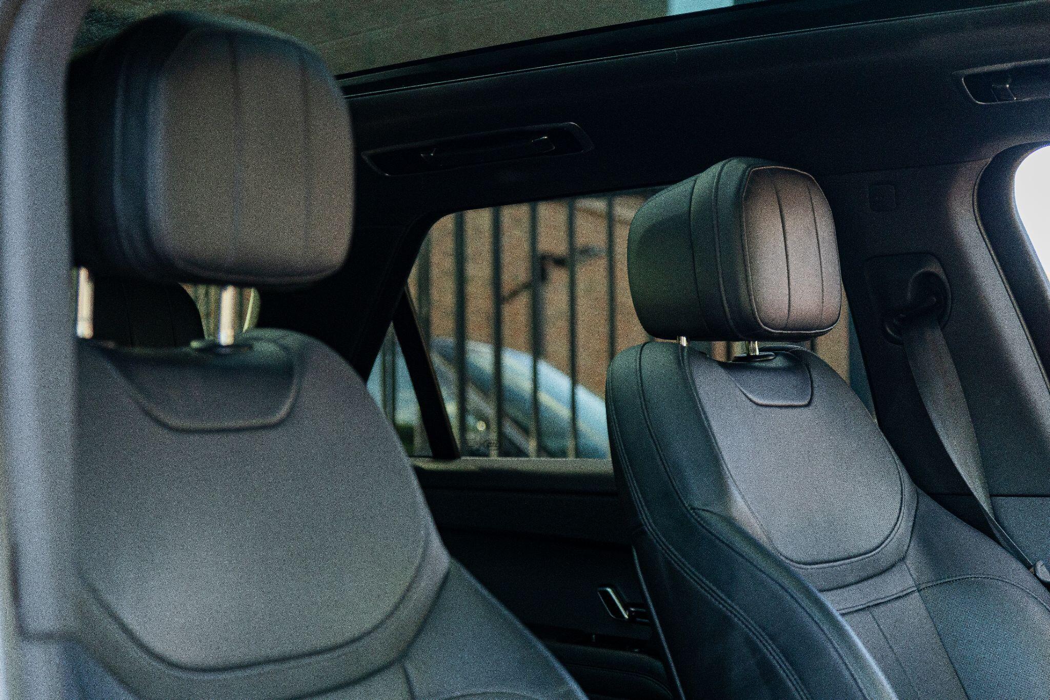Land Rover Range Rover Sport view 13
