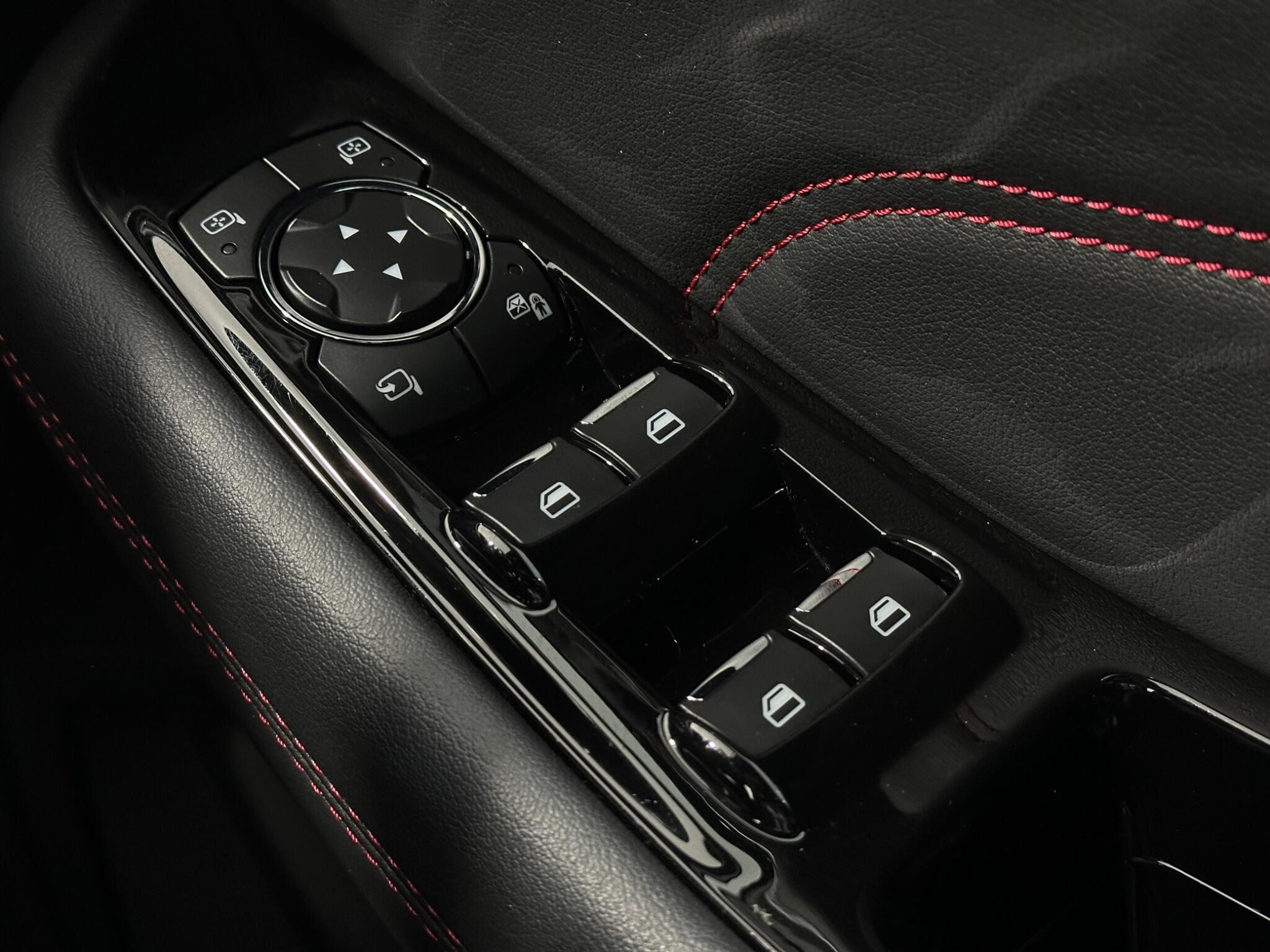 Ford S-Max view 19