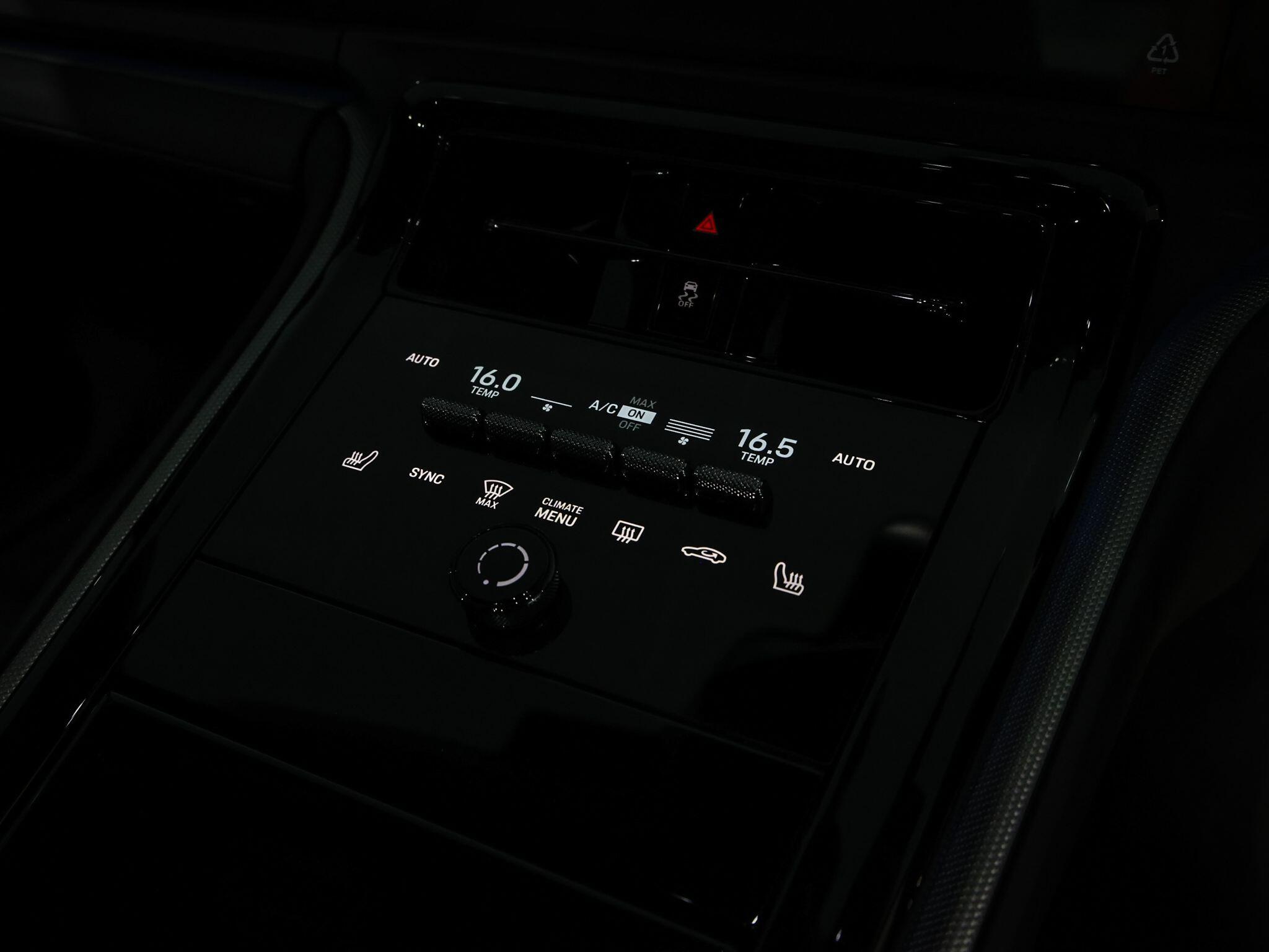 Porsche Panamera view 53