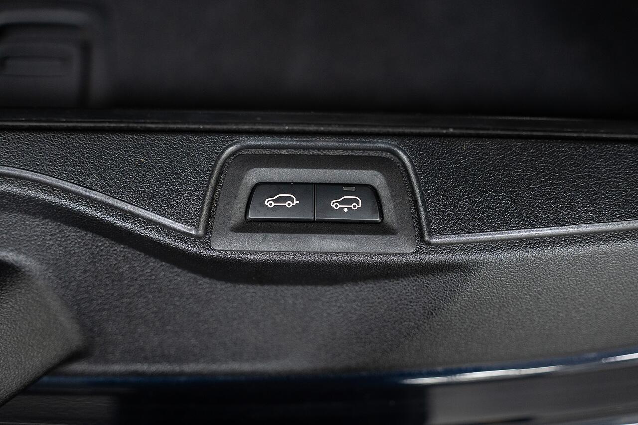 BMW X5 view 50