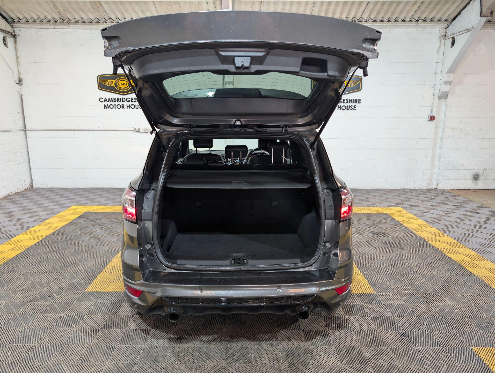 Ford Kuga view 57
