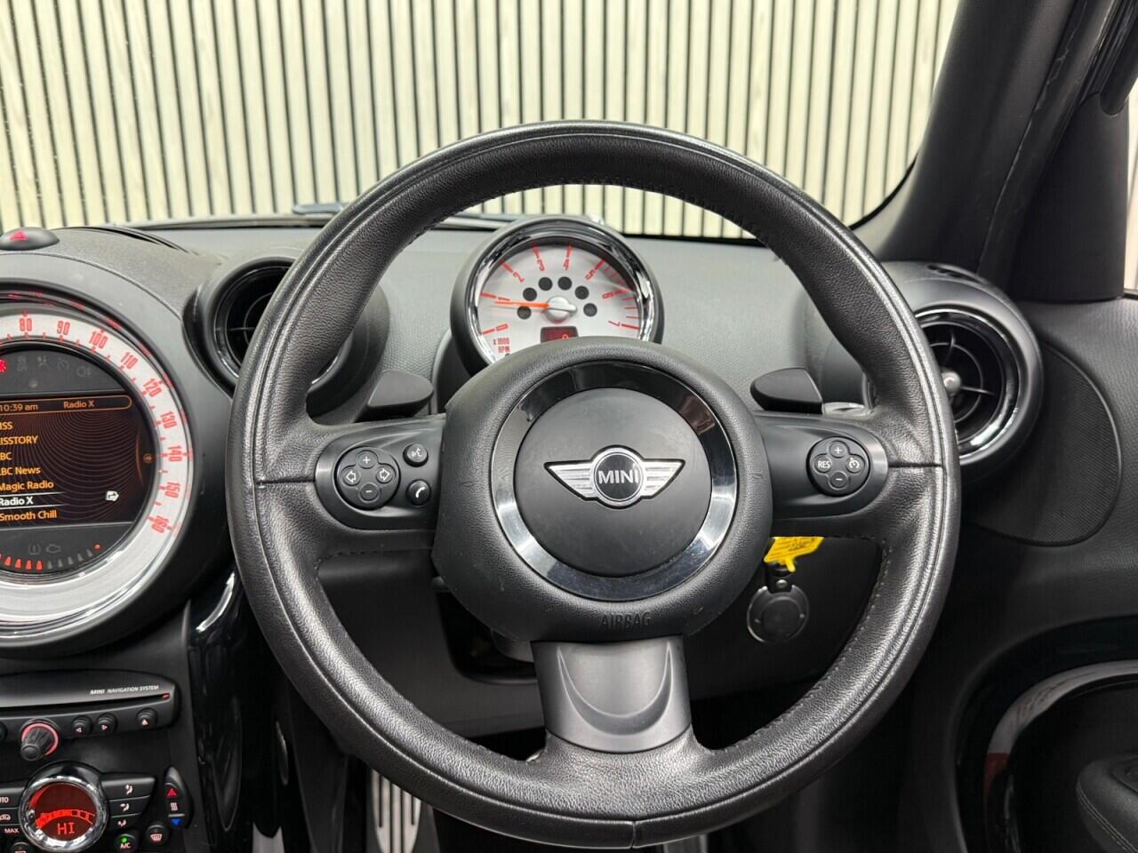 Mini Countryman view 6