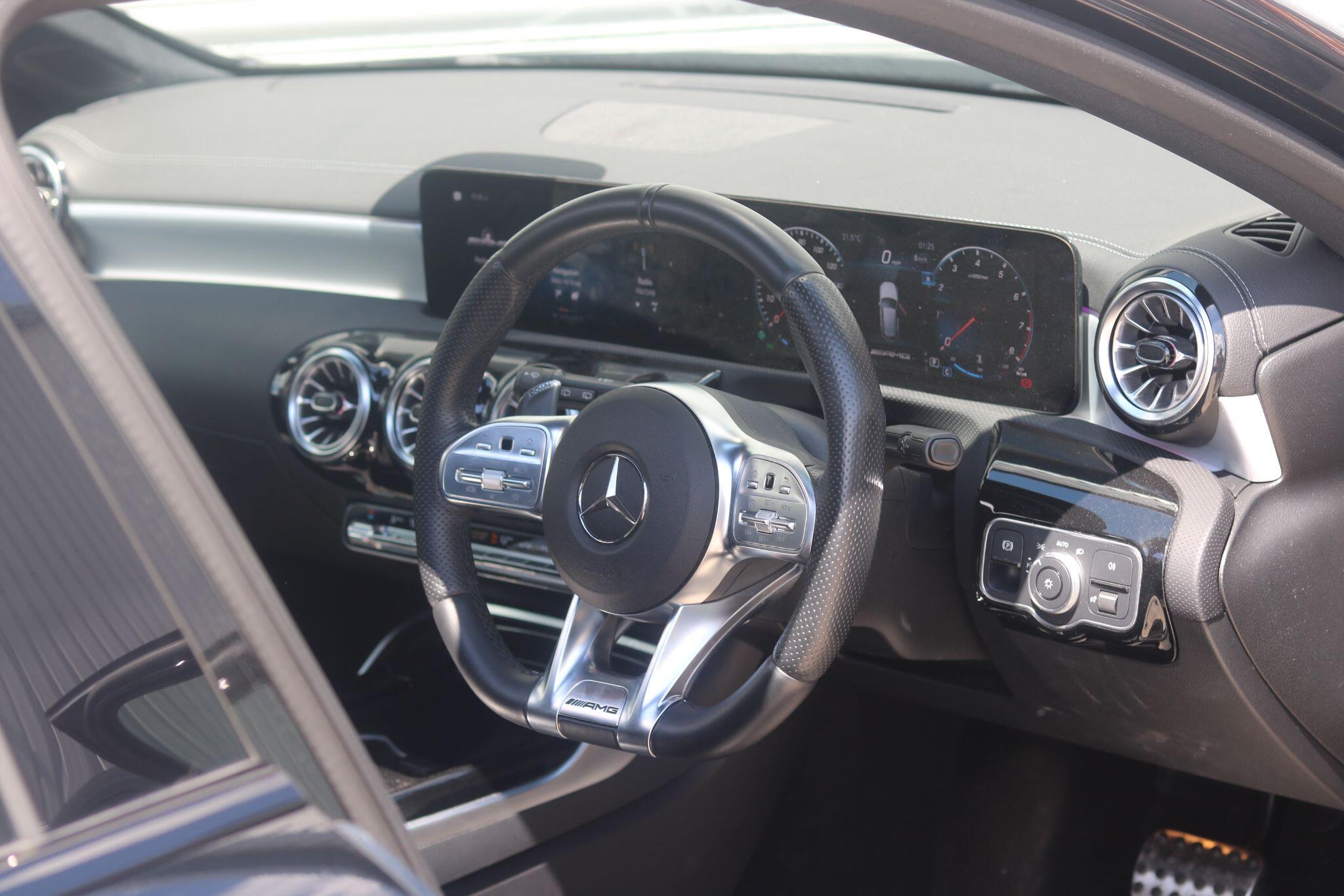 Mercedes-Benz A-Class view 29