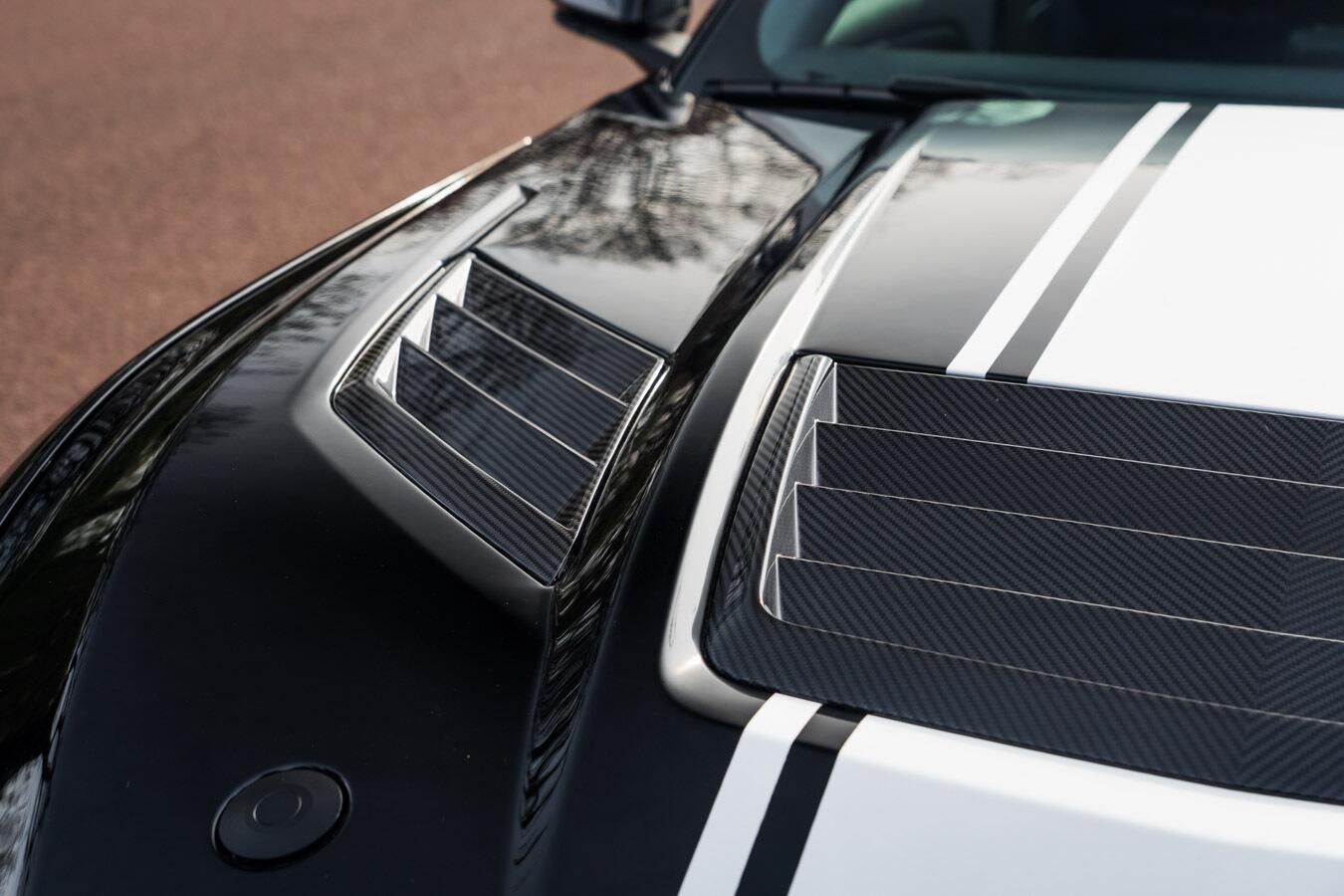 Ford Mustang view 19