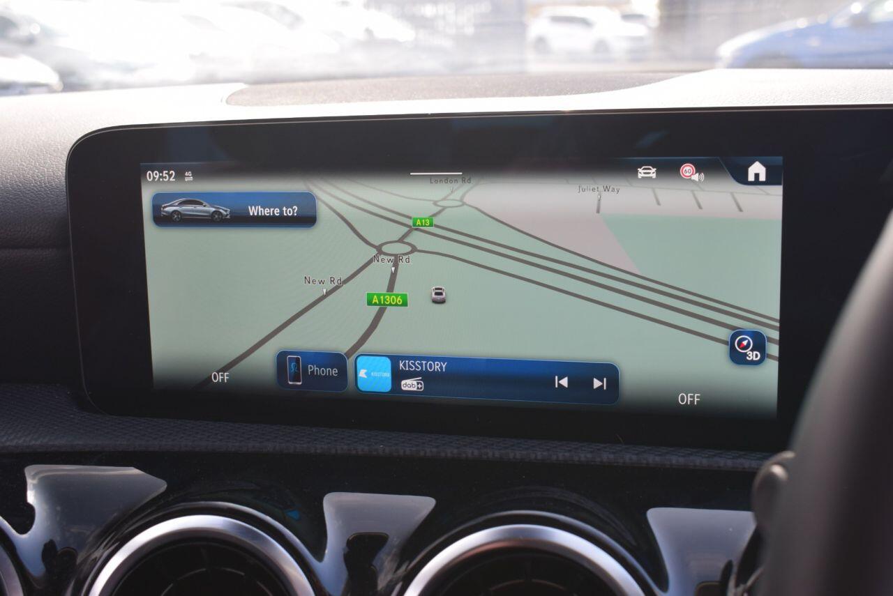Mercedes-Benz Cla view 32