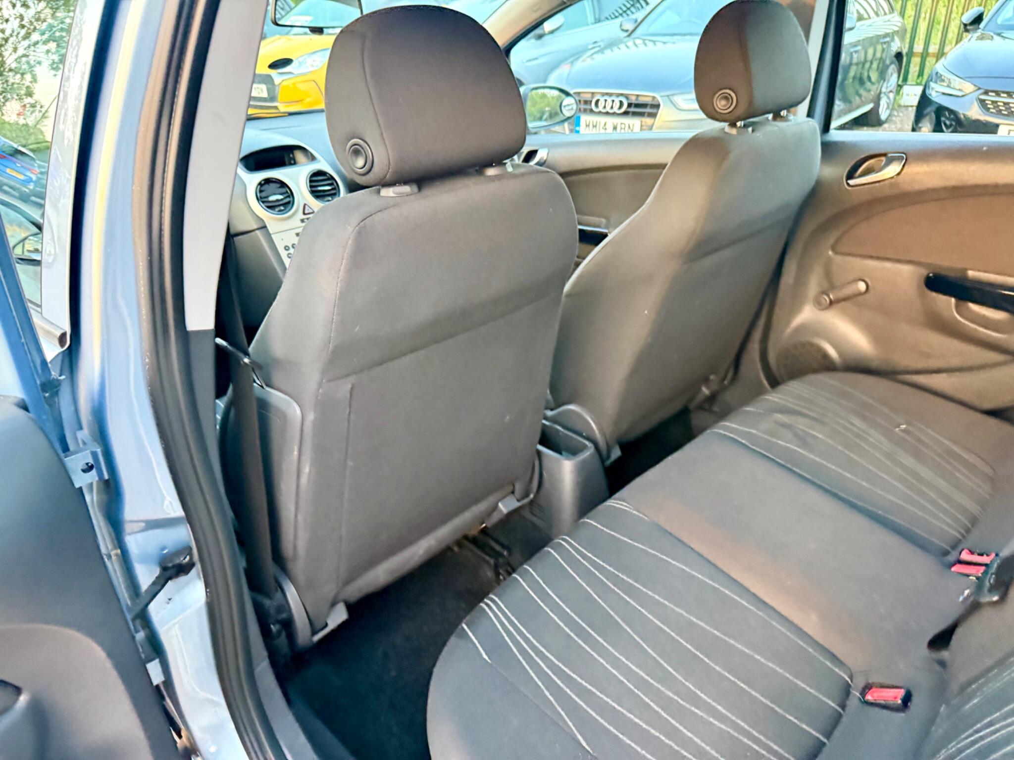 Vauxhall Corsa view 27
