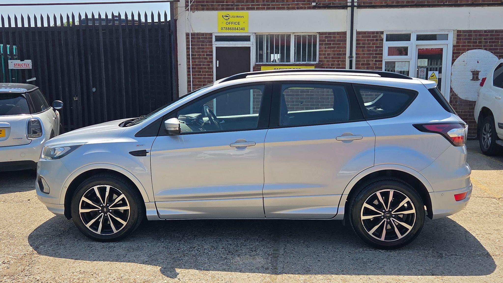 Ford Kuga view 5