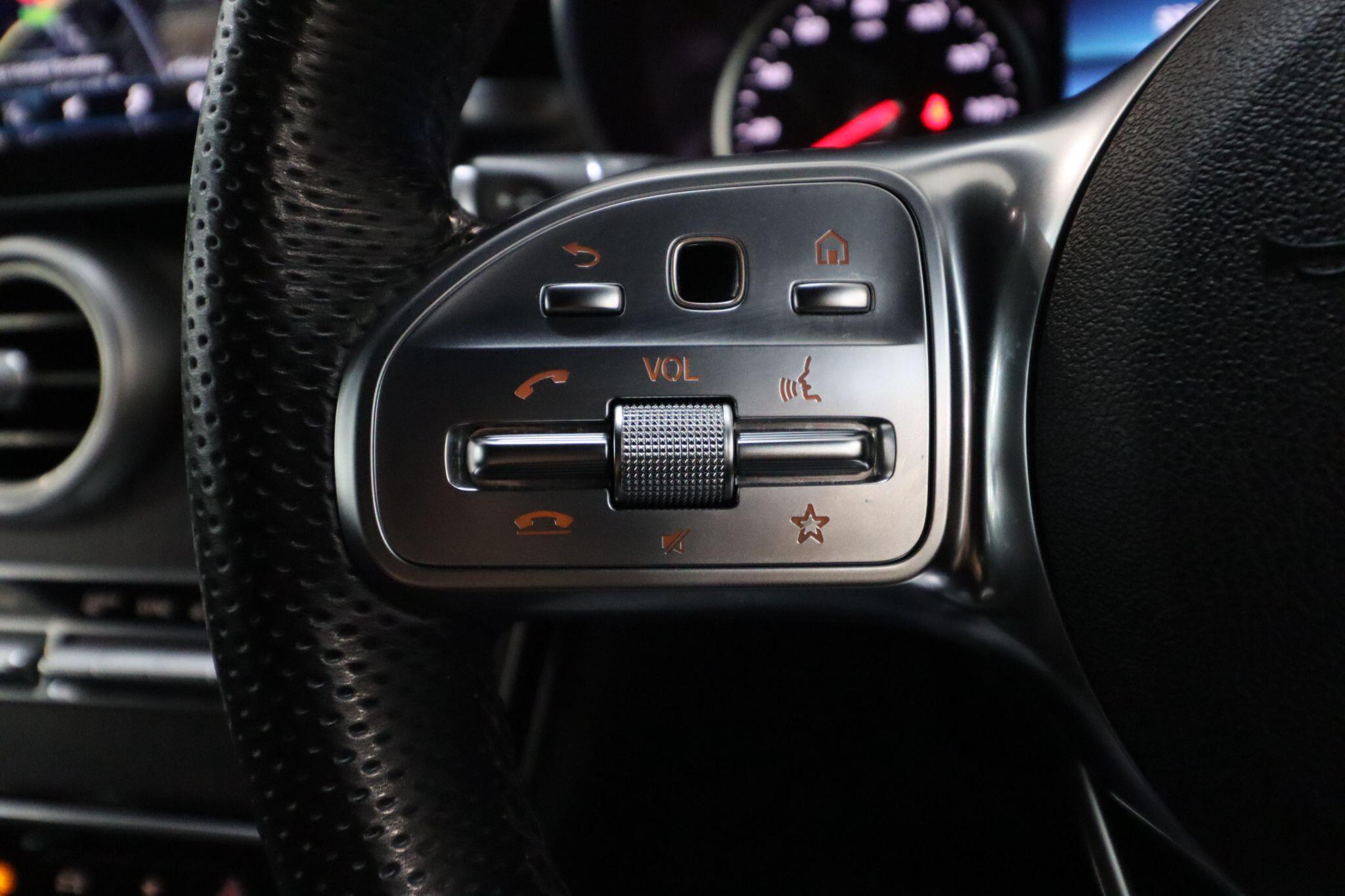 Mercedes-Benz GLC view 36