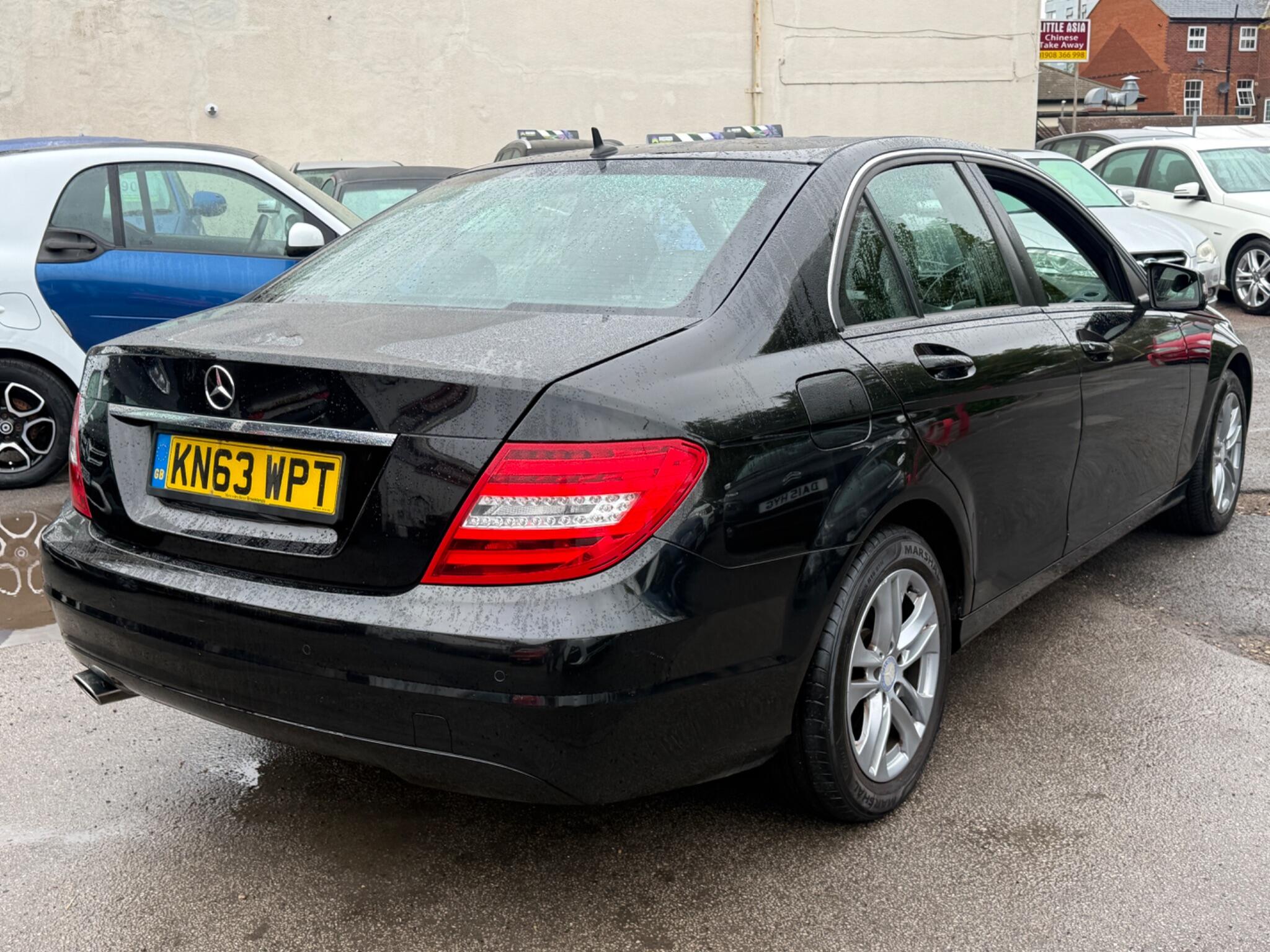 Mercedes-Benz C Class - Image 15
