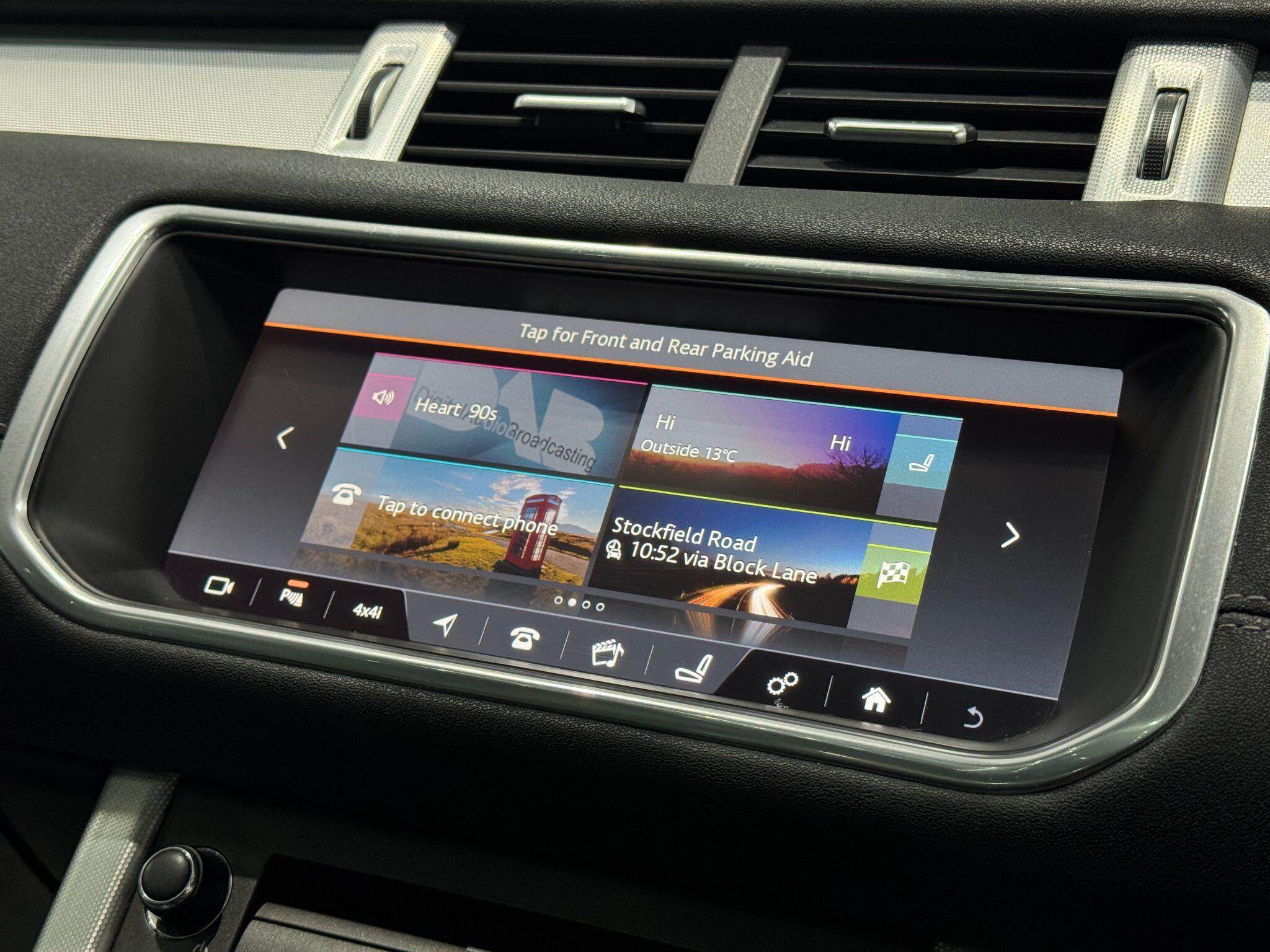 Land Rover Range Rover Evoque view 33