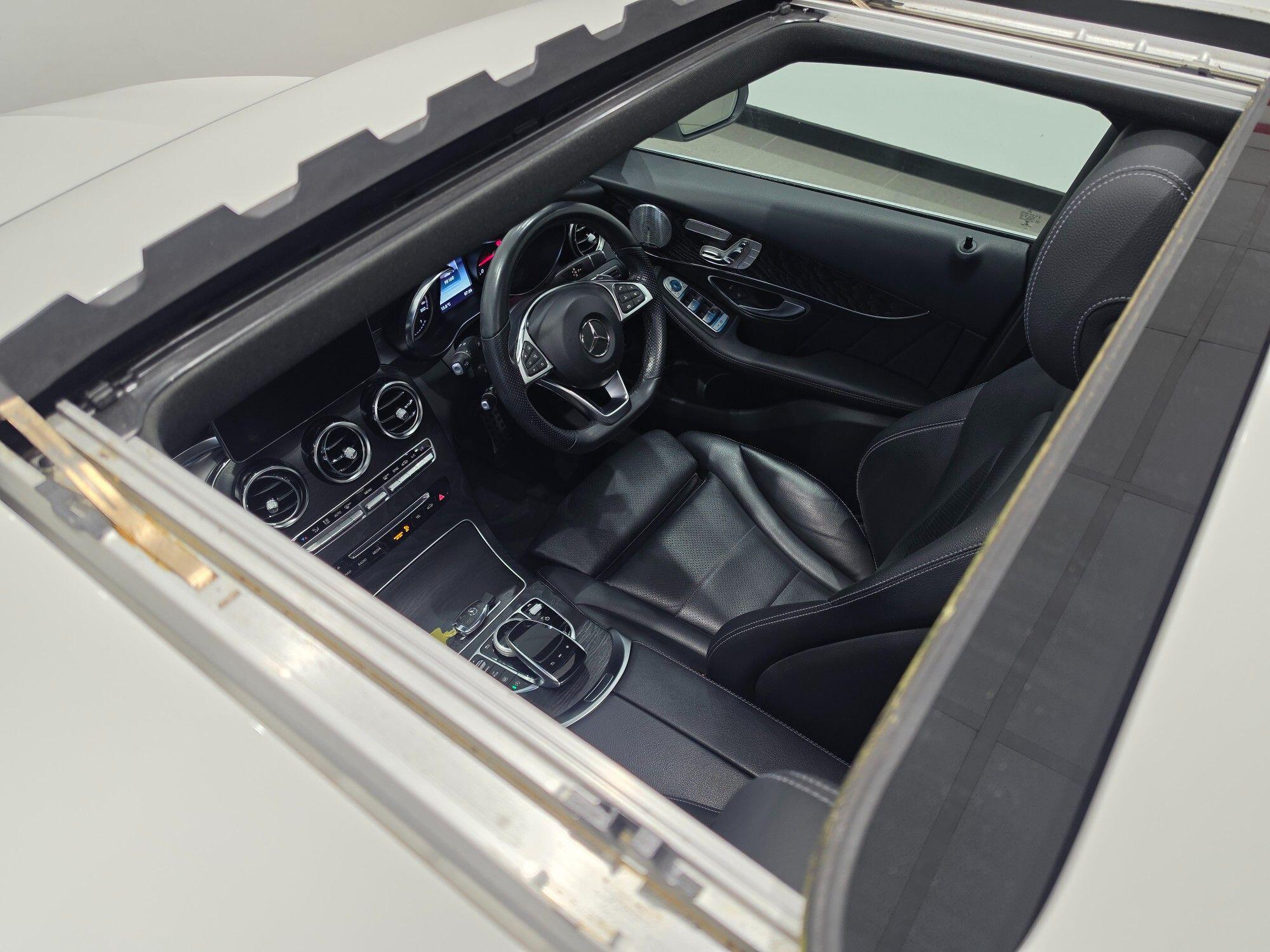 Mercedes-Benz GLC view 40