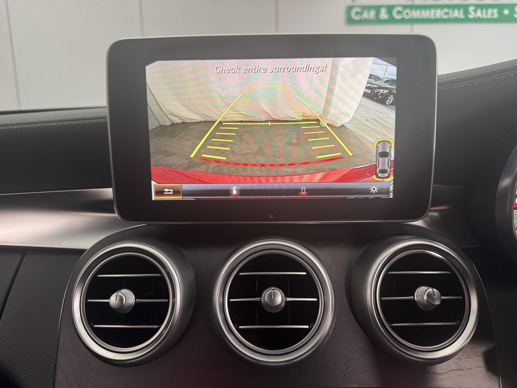 Mercedes-Benz C Class view 57