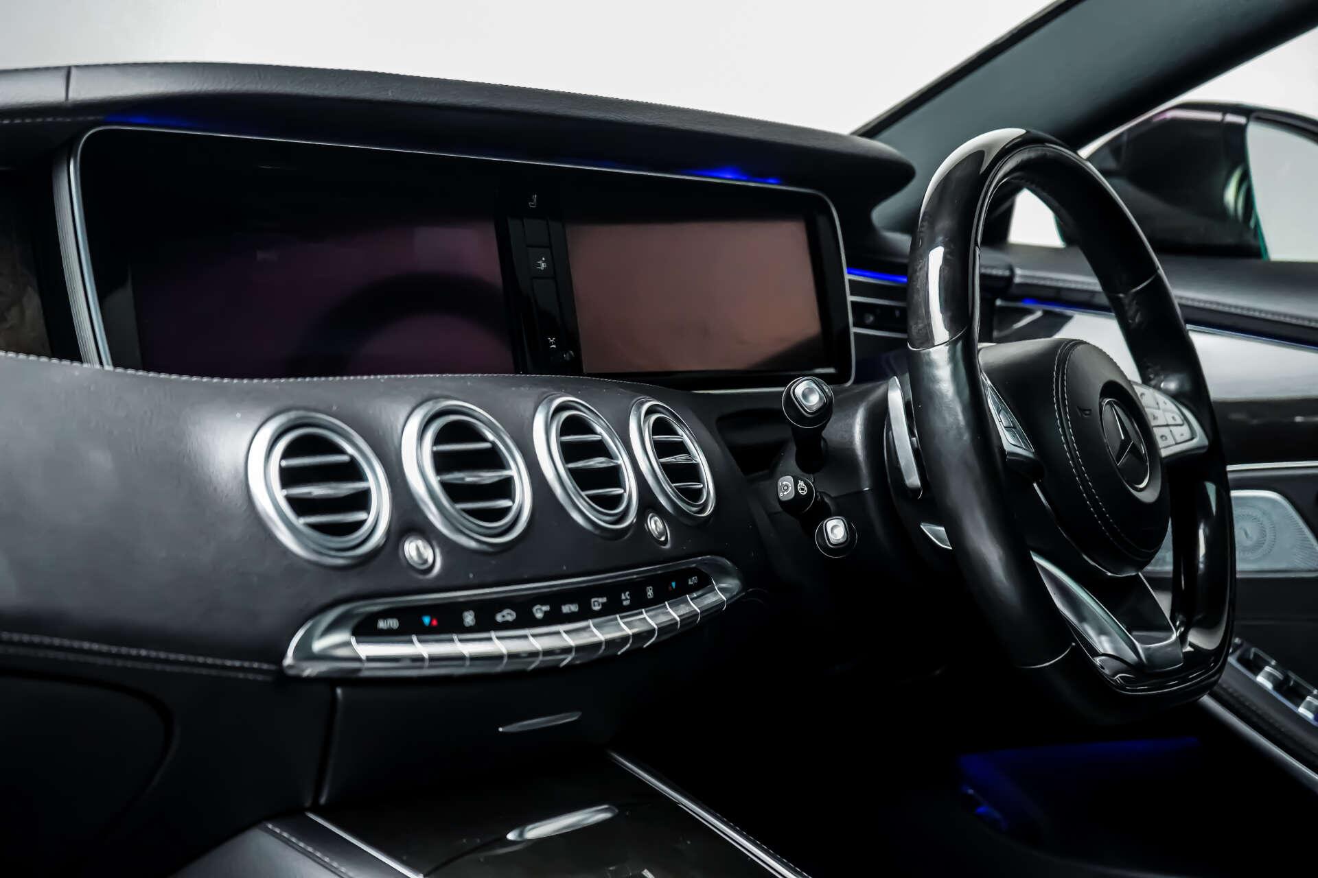 Mercedes-Benz S-Class view 17