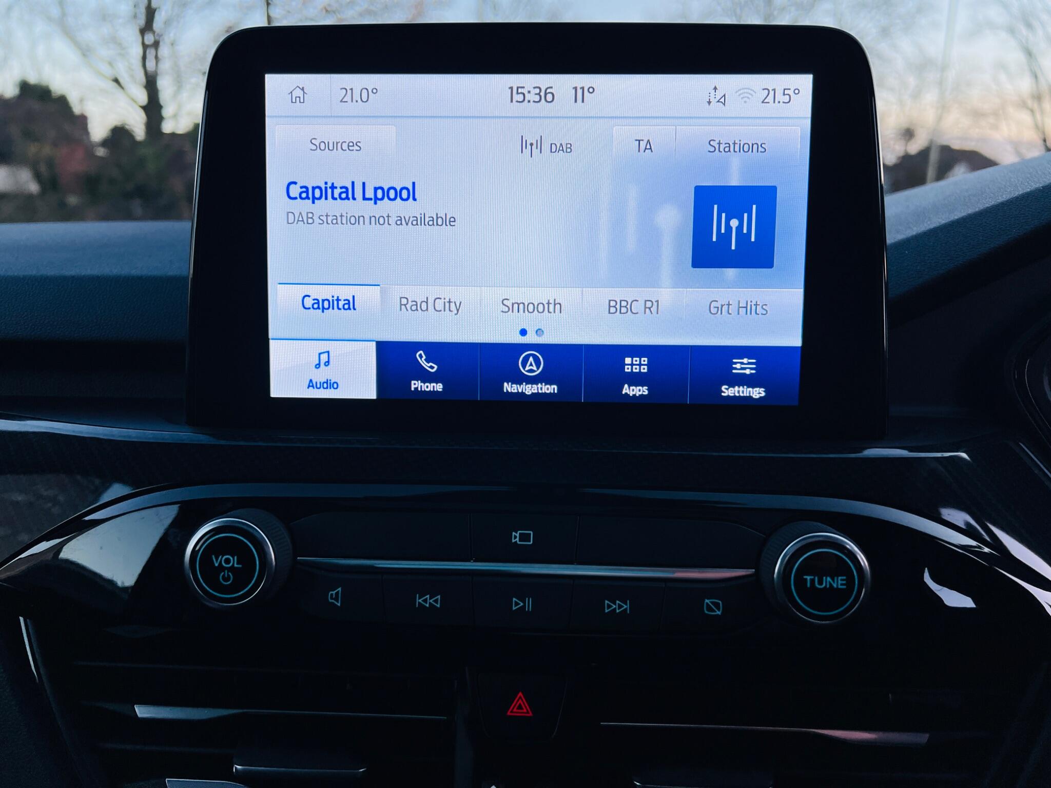 2023 Ford Kuga 2.5 EcoBoost Duratec 14.4kWh ST-Line X CVT Euro 6 (s/s) 5dr • 23,532 miles image 50