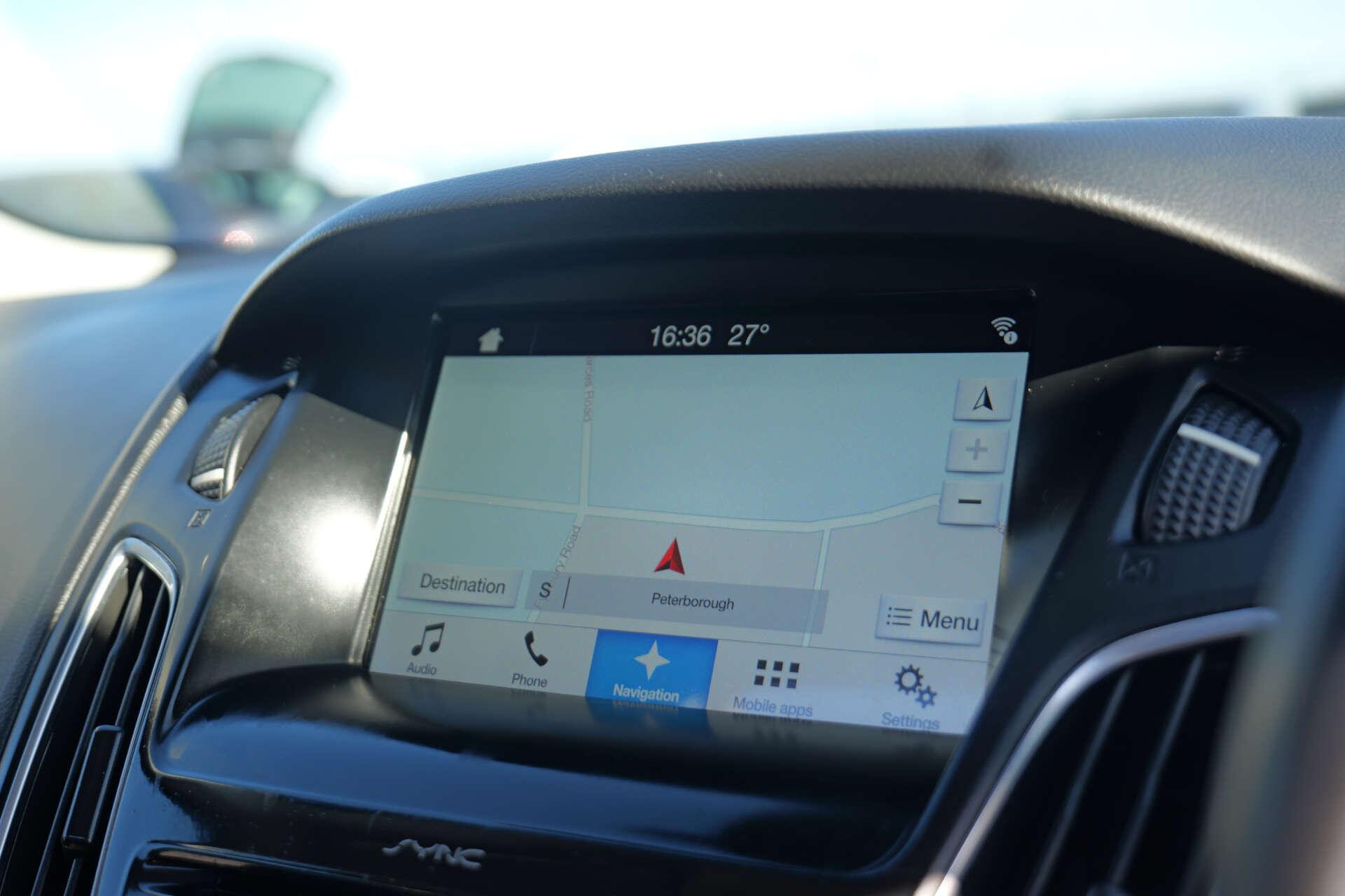 Ford Focus view 28