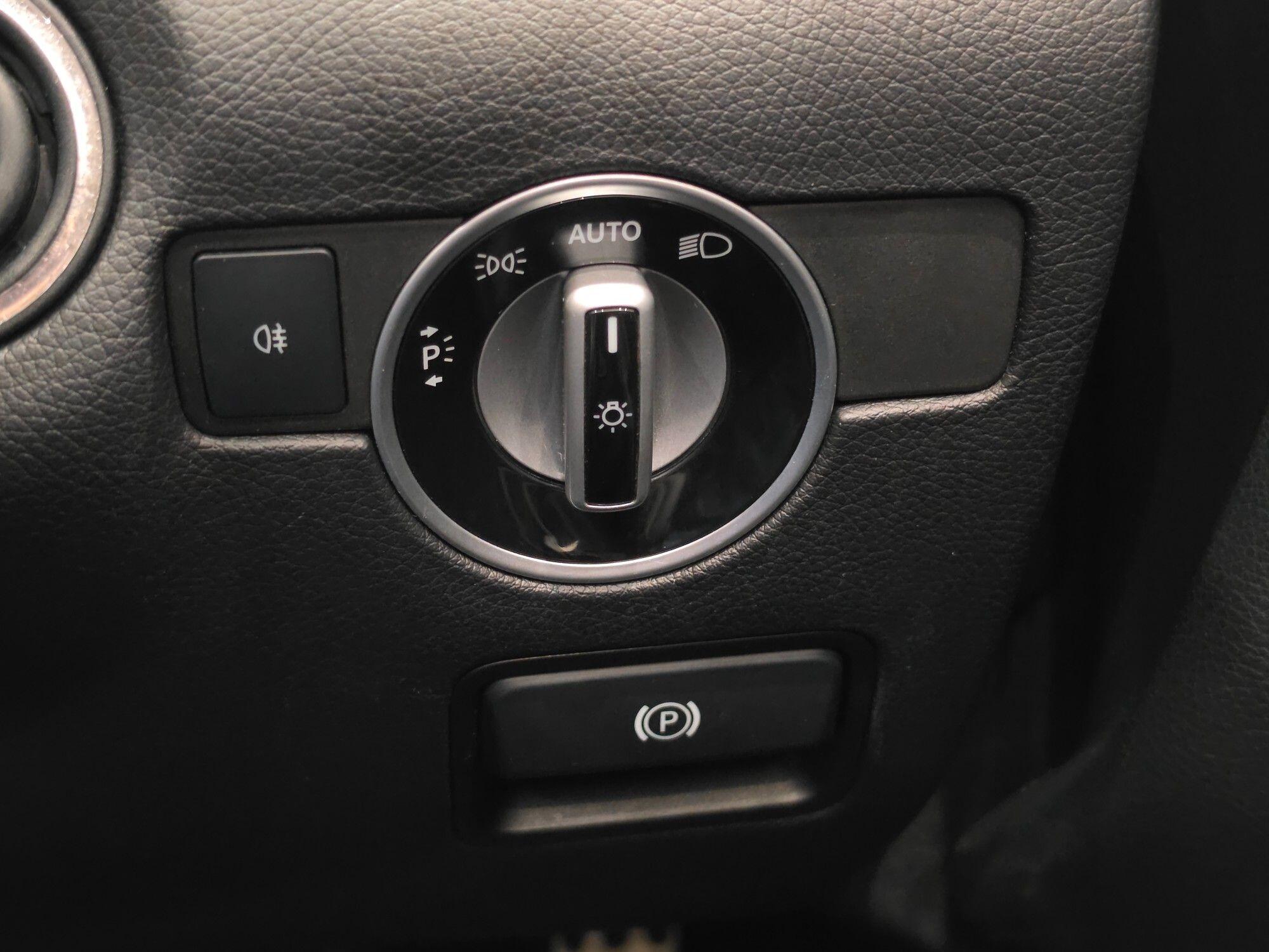 Mercedes-Benz SLK view 105