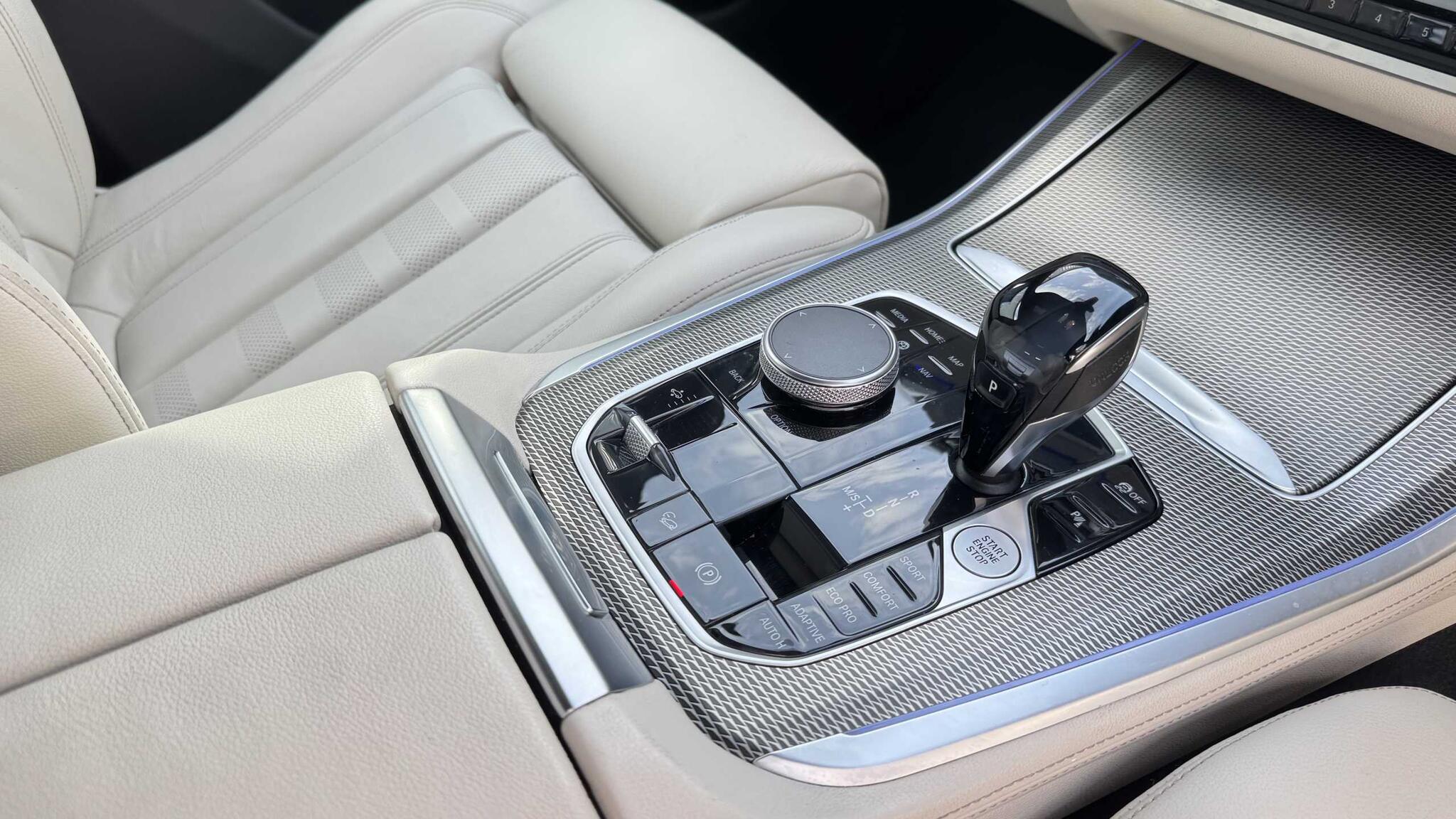 BMW X5 view 38