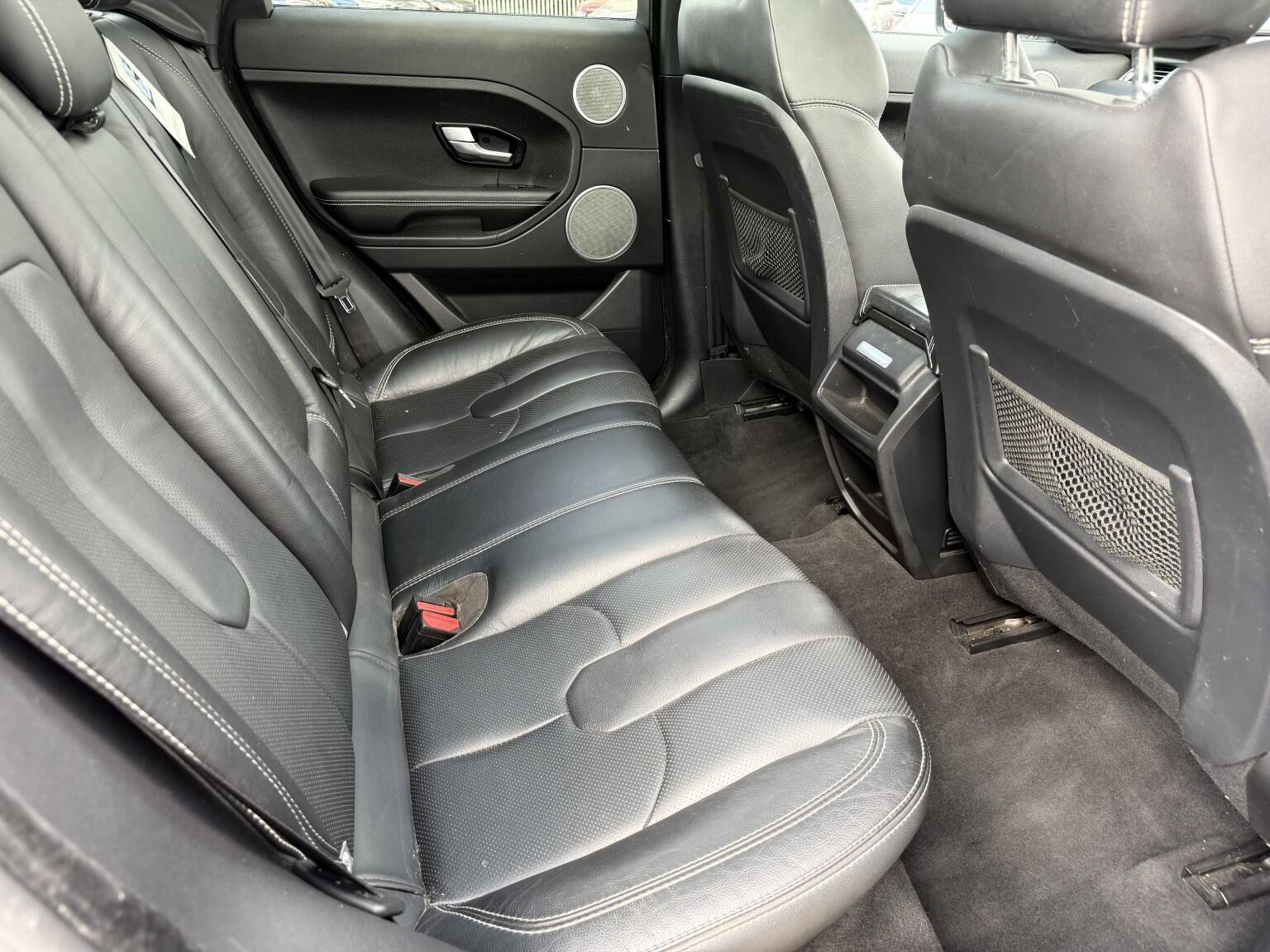 Land Rover Range Rover Evoque view 31