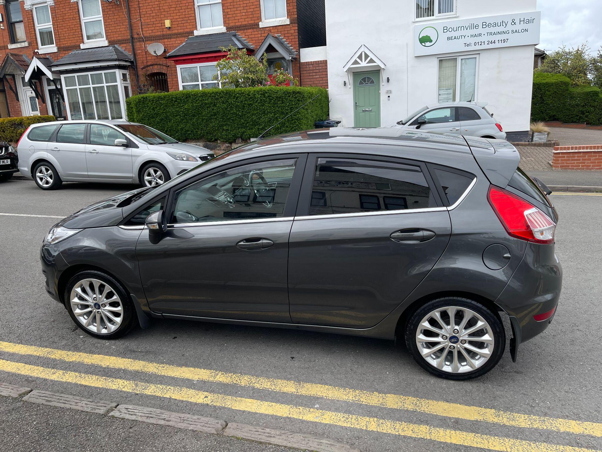 Ford Fiesta view 15