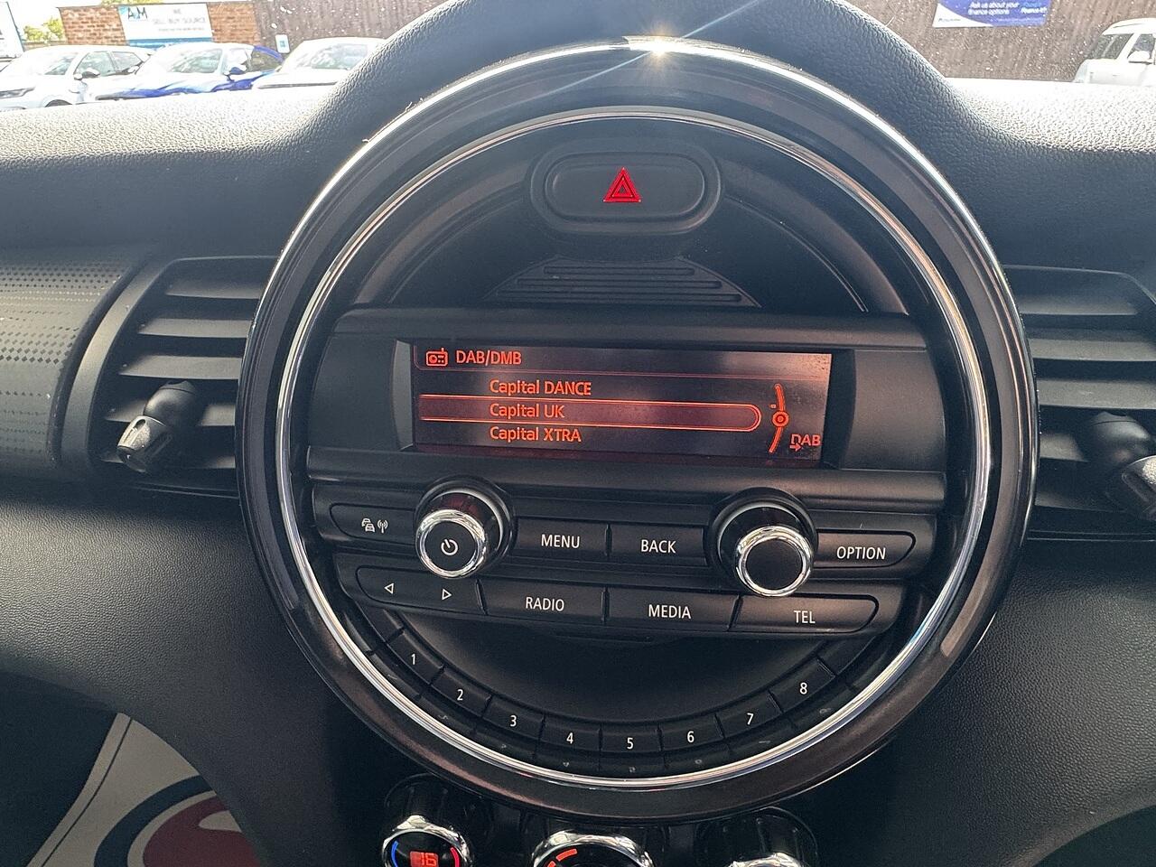 Mini Cooper view 17