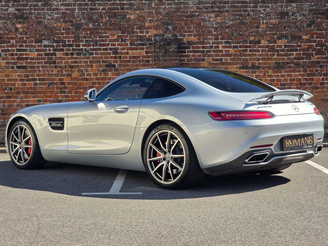 Mercedes-Benz AMG GT view 3
