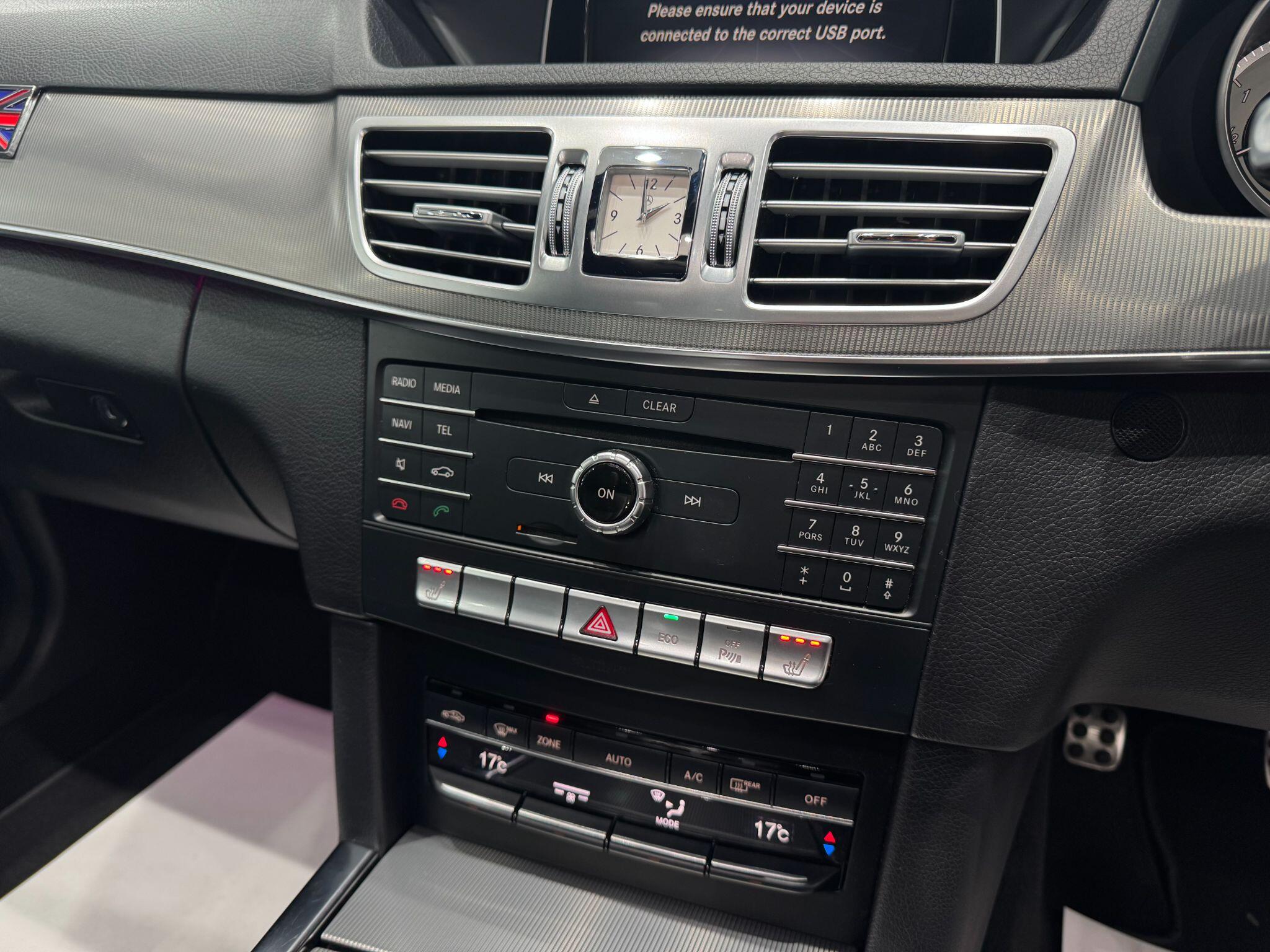 Mercedes-Benz E-Class view 21