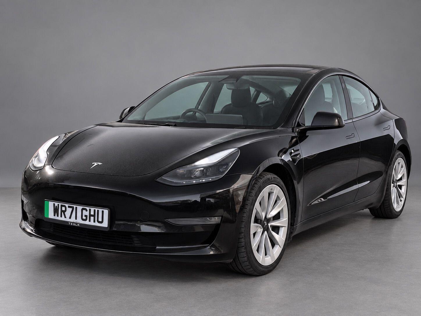 Tesla Model 3 view 6