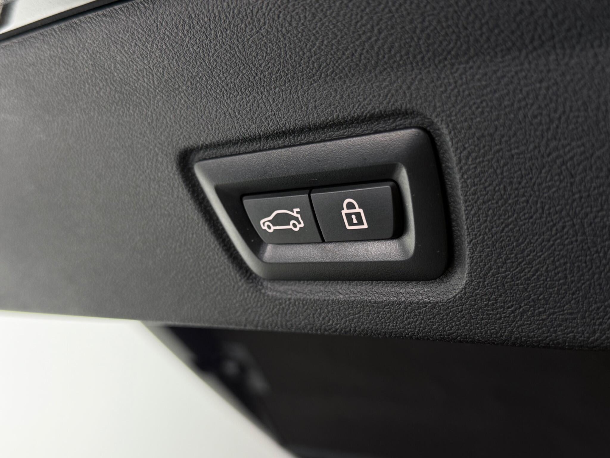 BMW 4 Series view 10