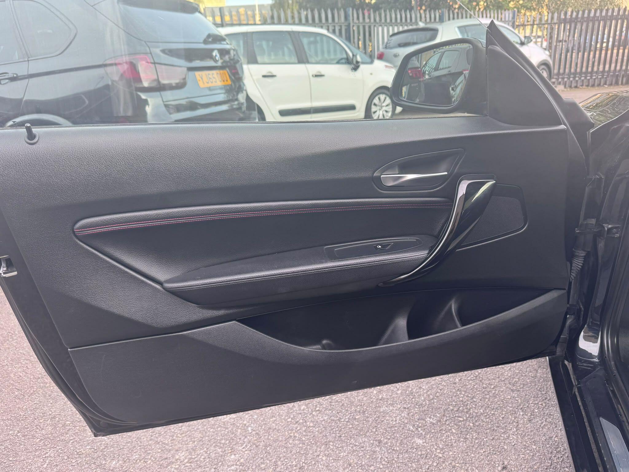 BMW 2 Series view 24