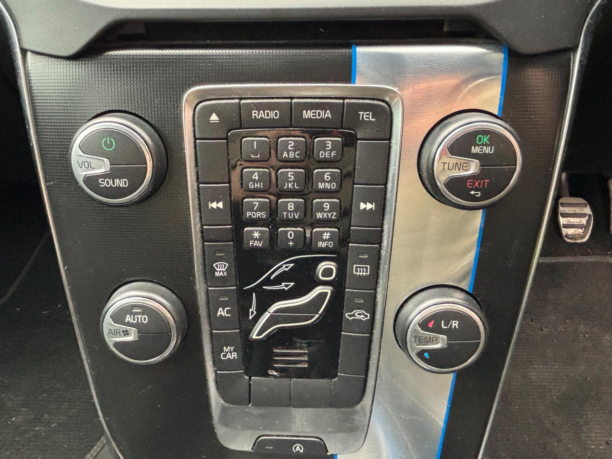 Volvo V40 view 37