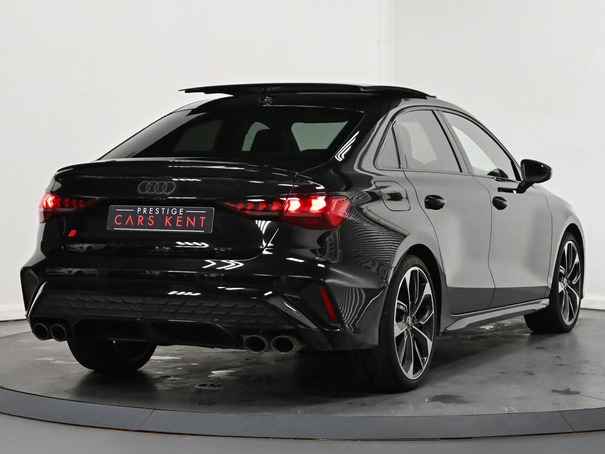 Audi S3 view 24