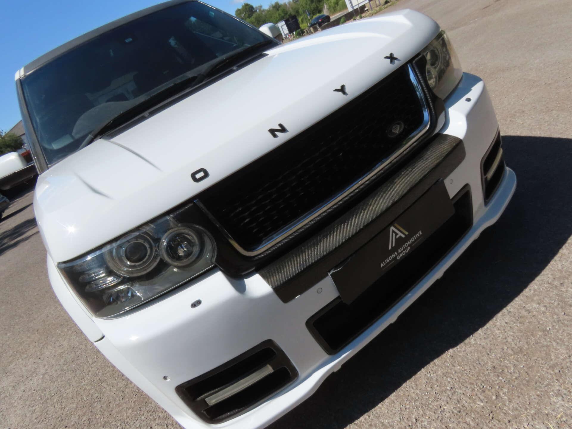 Land Rover Range Rover view 8