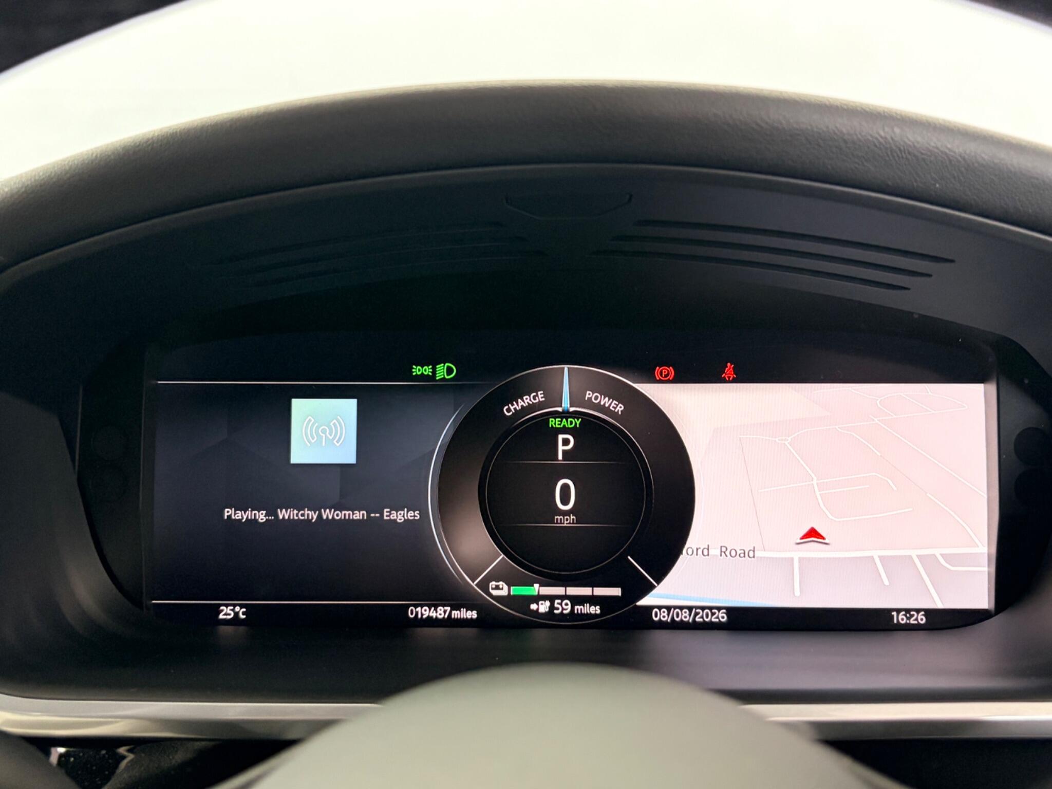 Jaguar I-Pace view 27