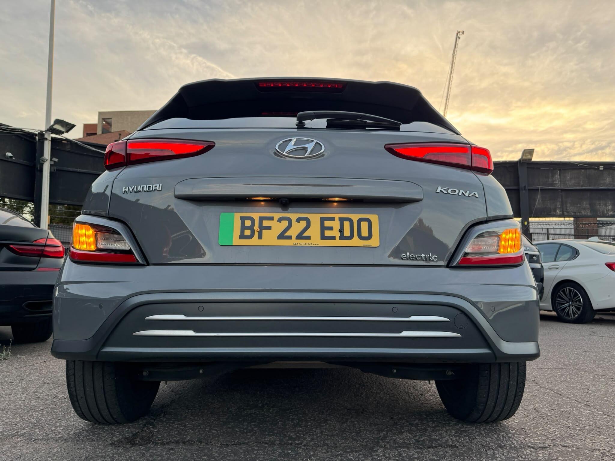 Hyundai Kona view 19