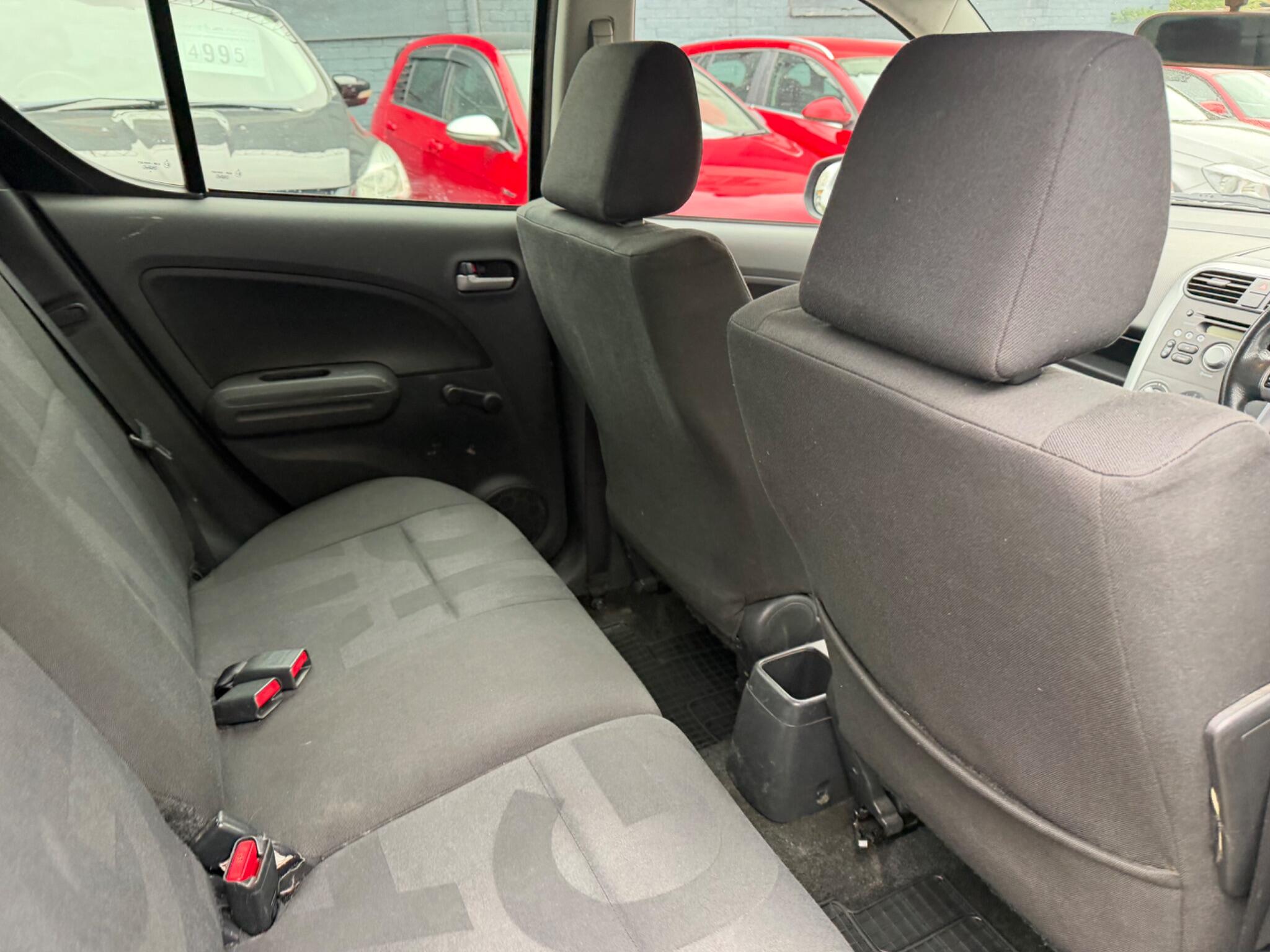 Vauxhall Agila view 33