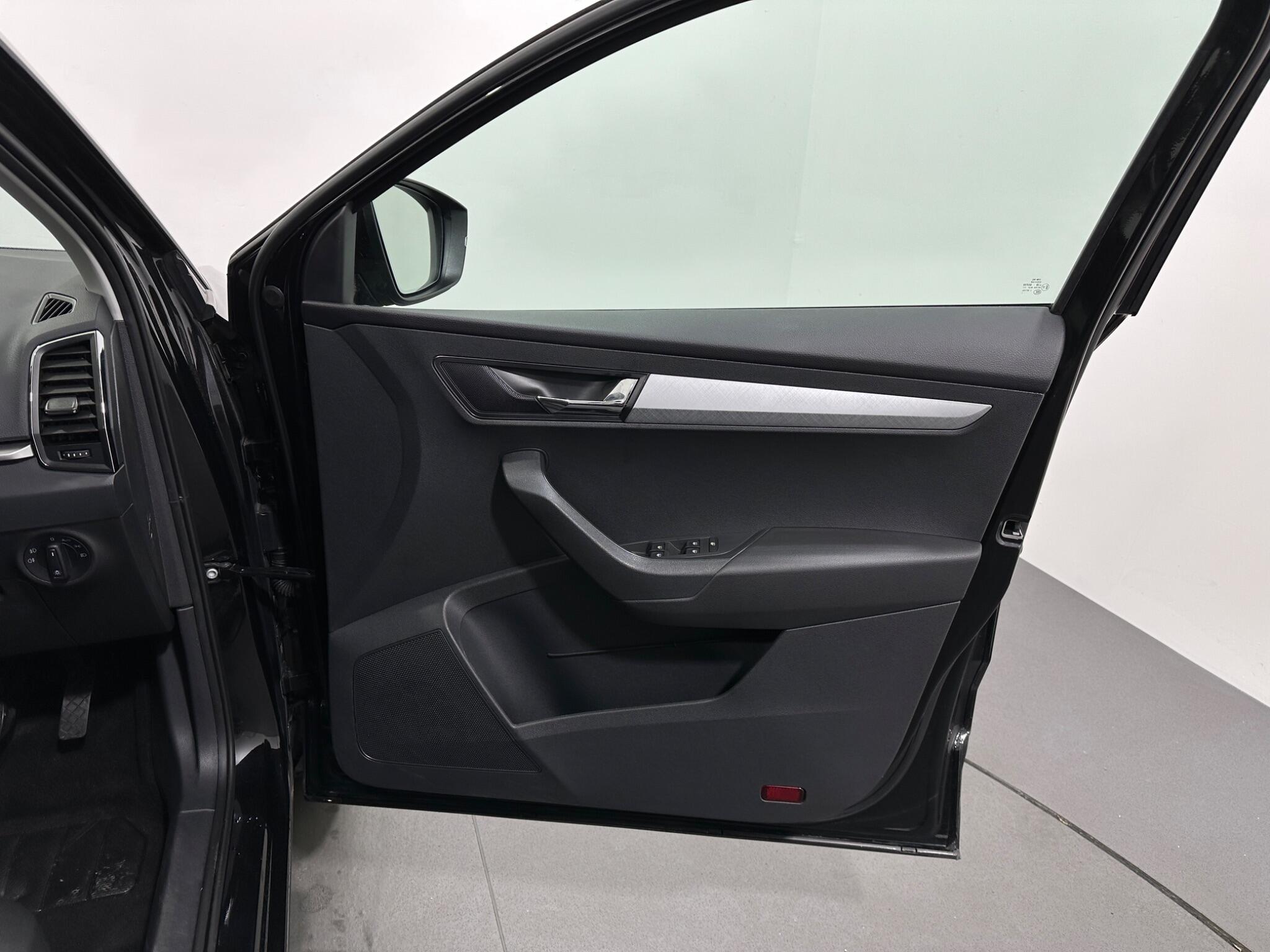 Skoda Karoq view 32