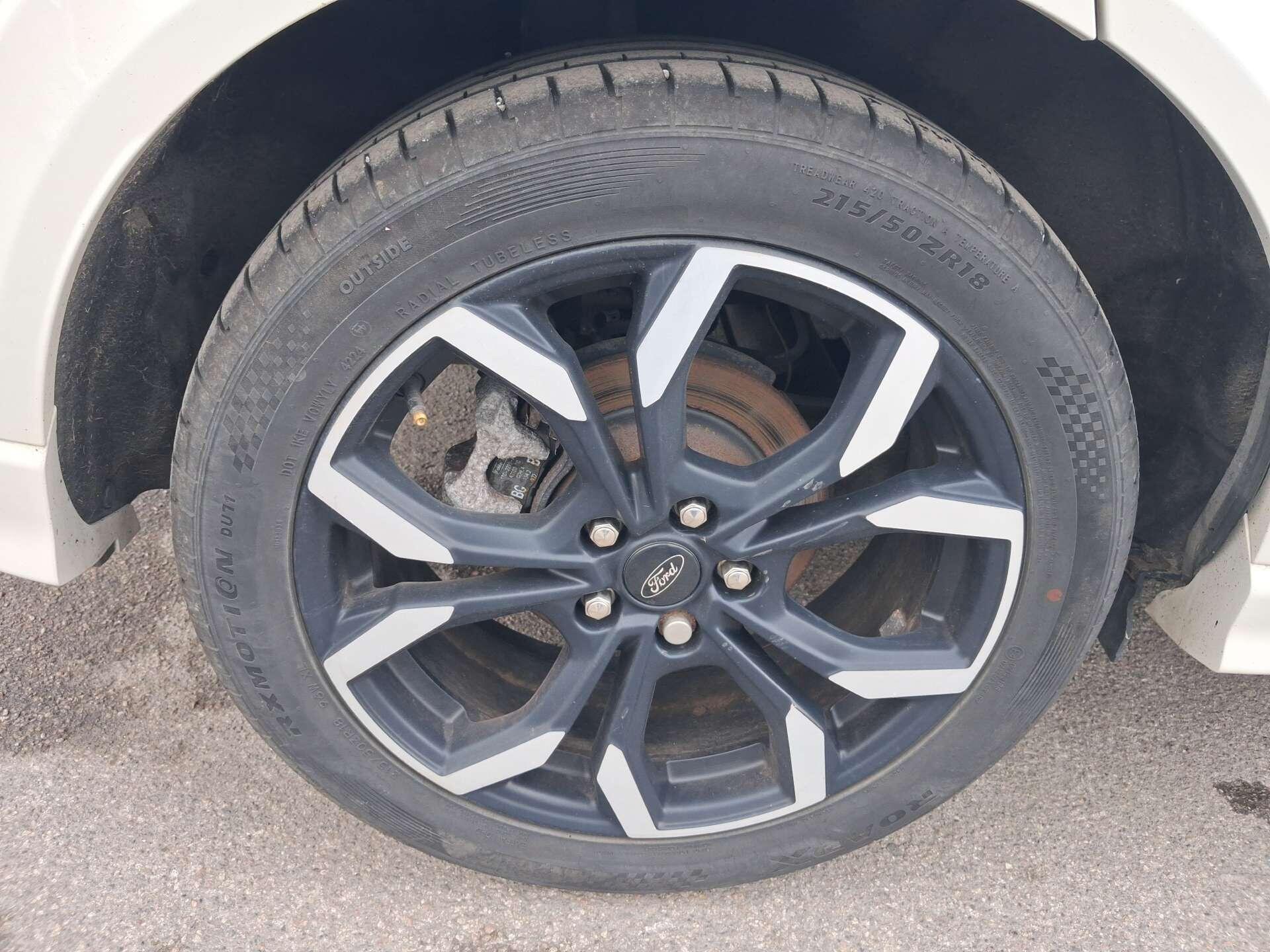 Ford Puma view 5