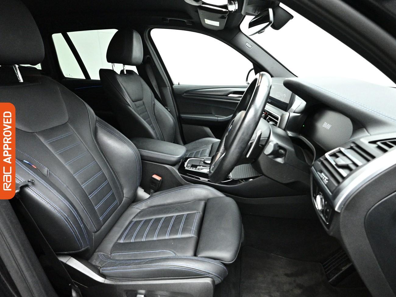 BMW X3 view 13