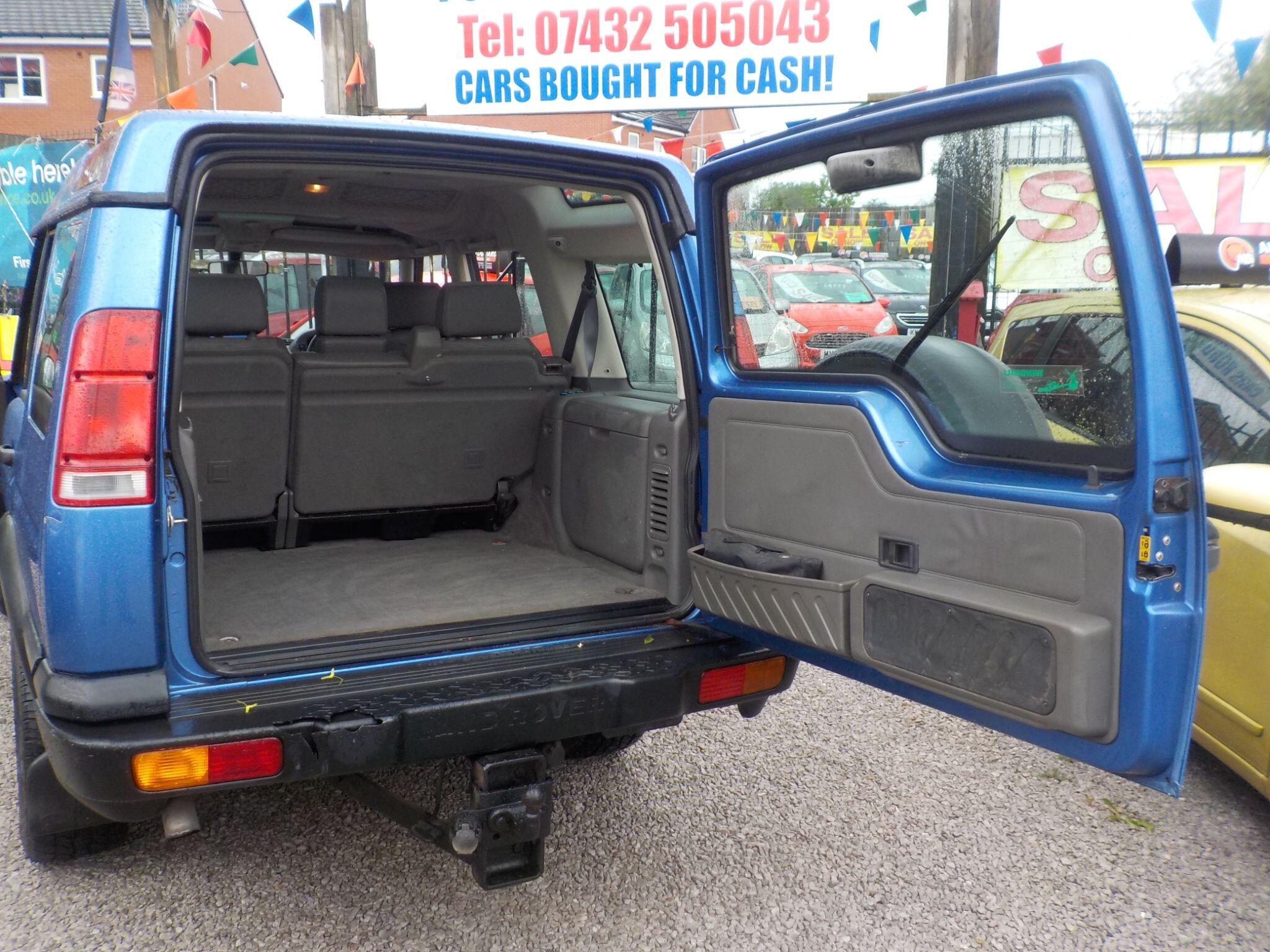 Land Rover Discovery 2.5 TD5 XS Station Wagon 5dr Diesel Manual (5 Seats) (262 g/km, 136 bhp)