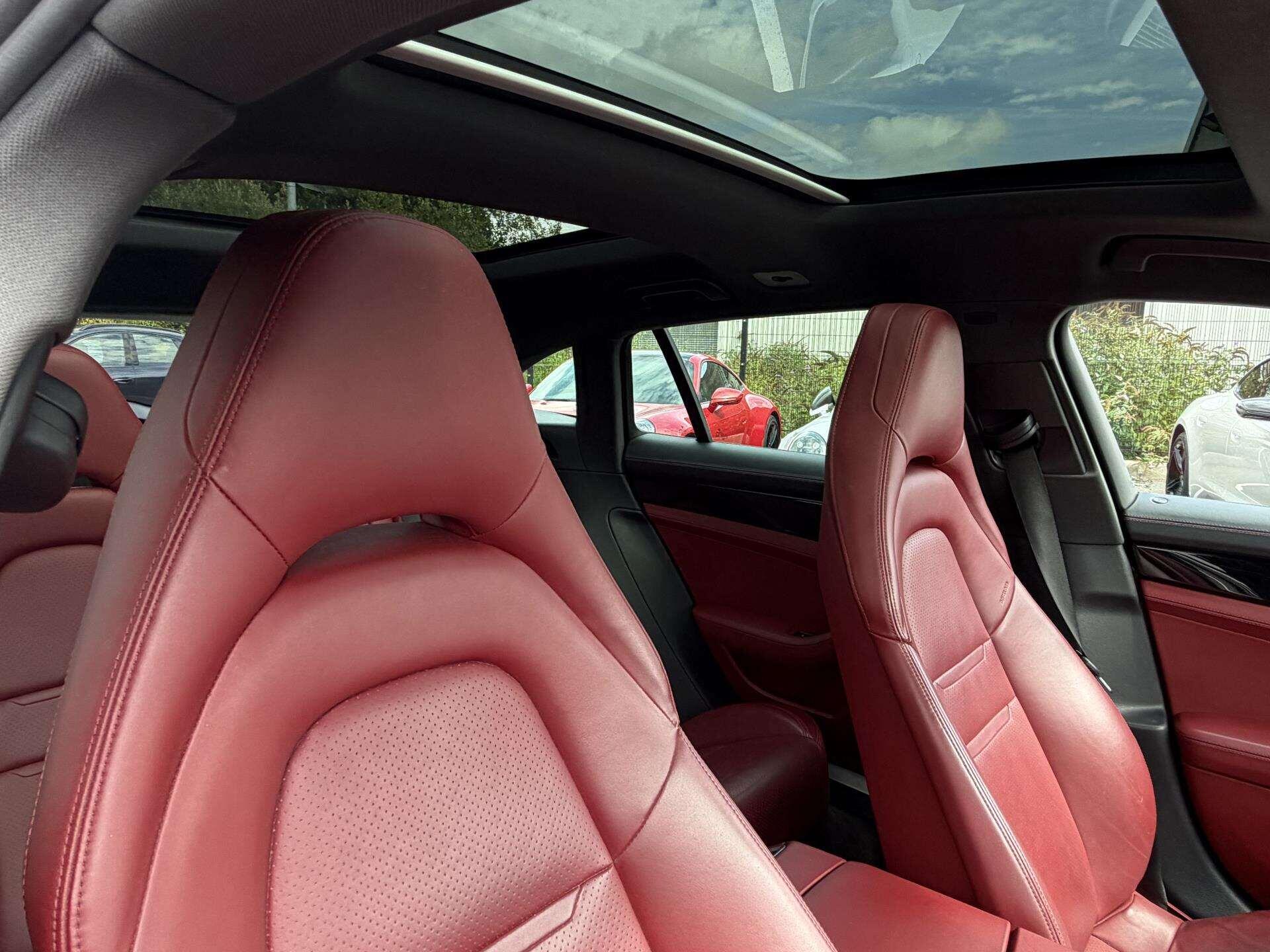 Porsche Panamera view 15