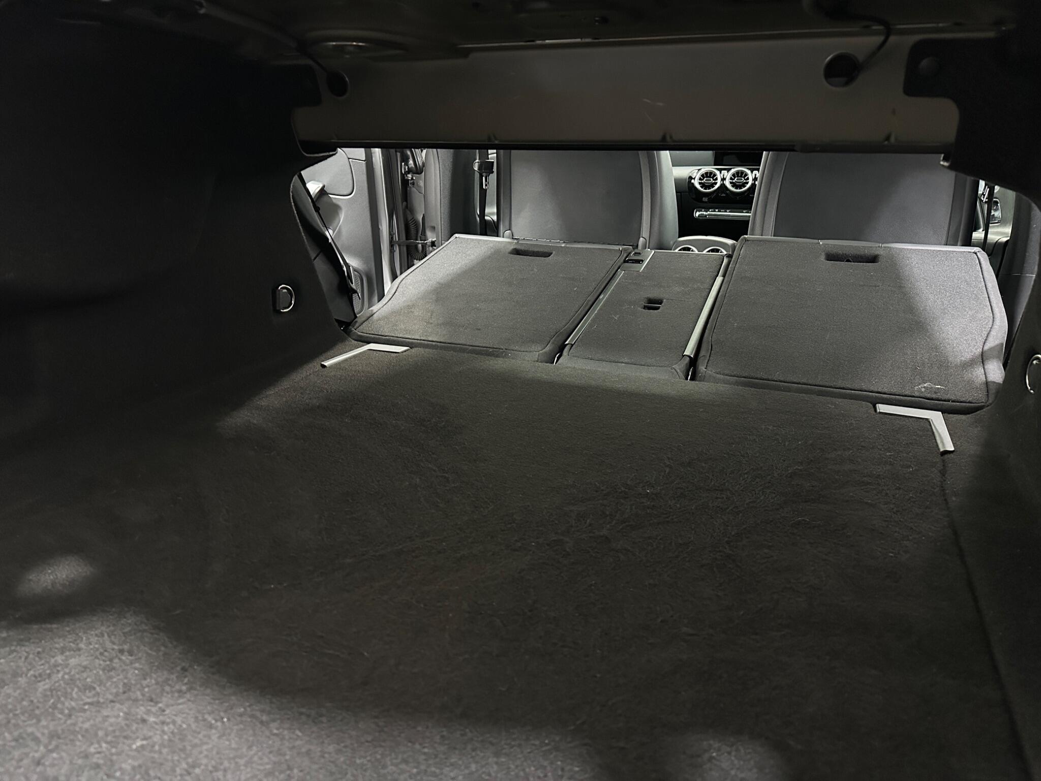 Mercedes-Benz CLA view 47