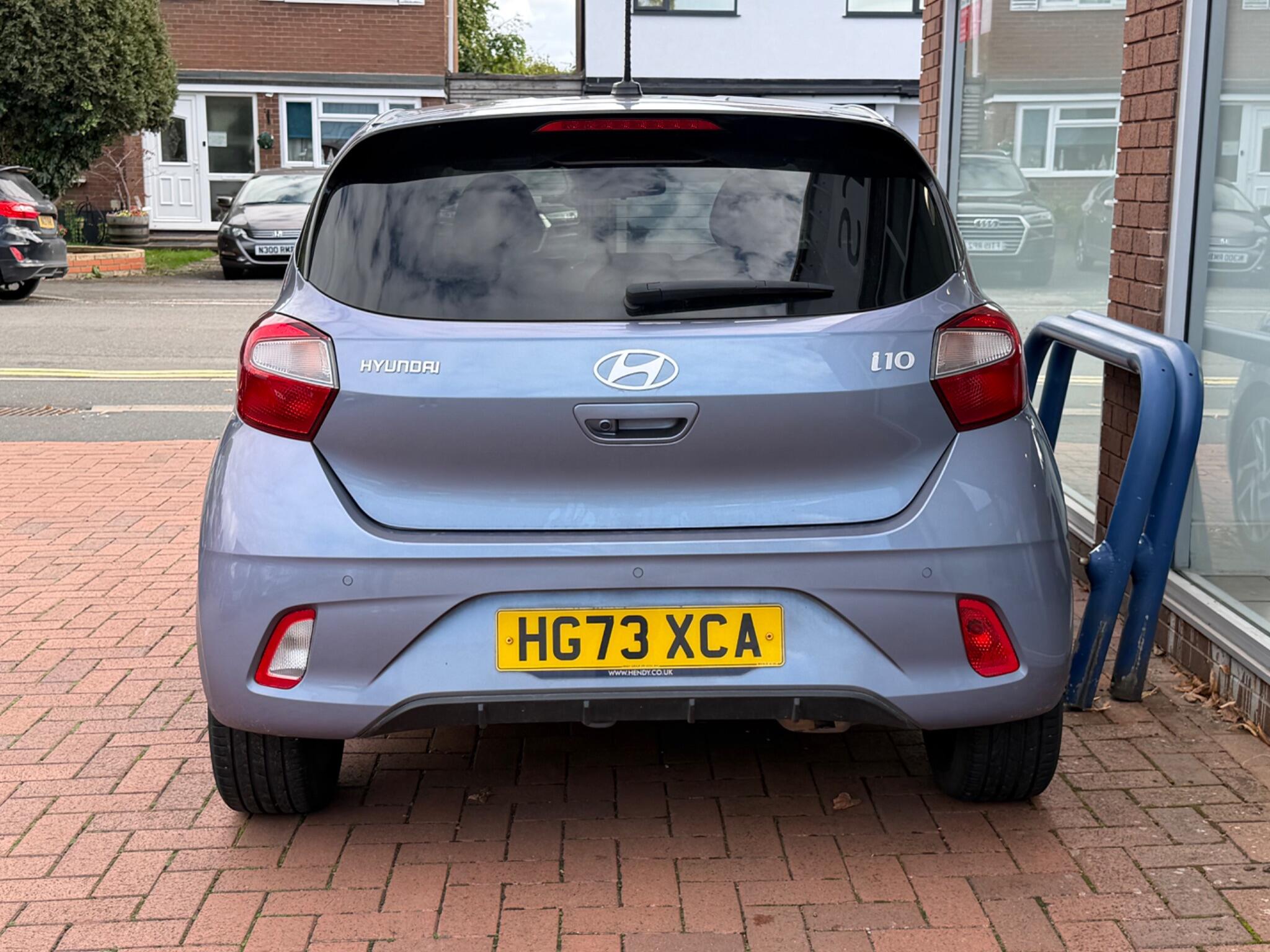 Hyundai i10 view 17
