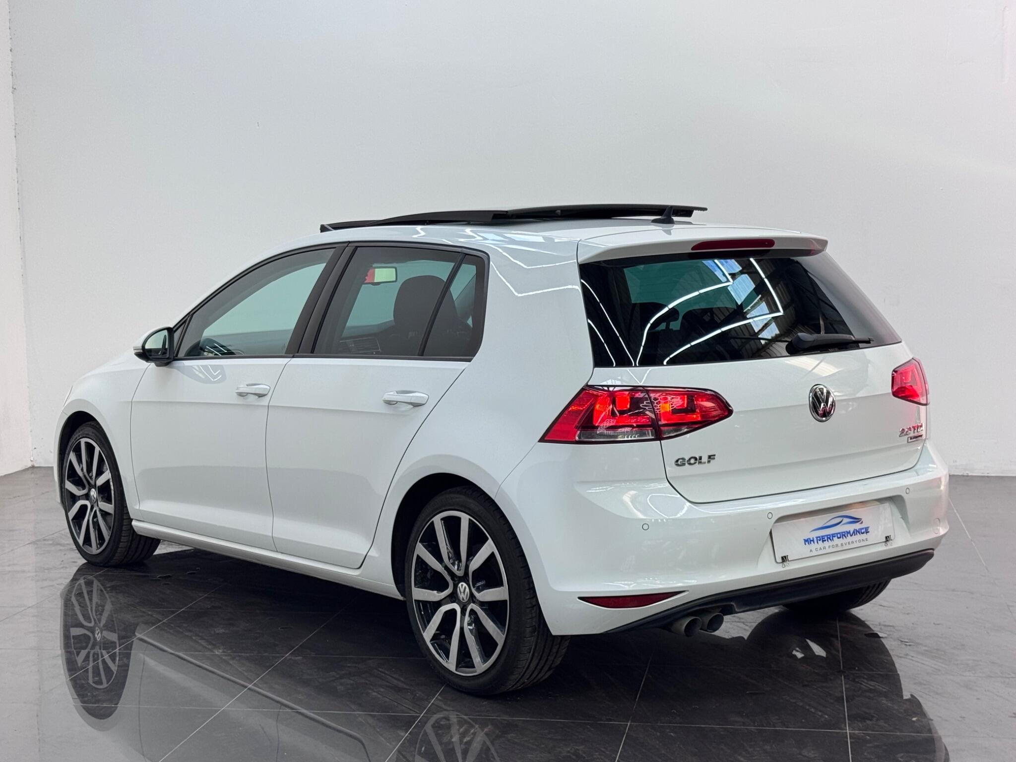 Volkswagen Golf view 76