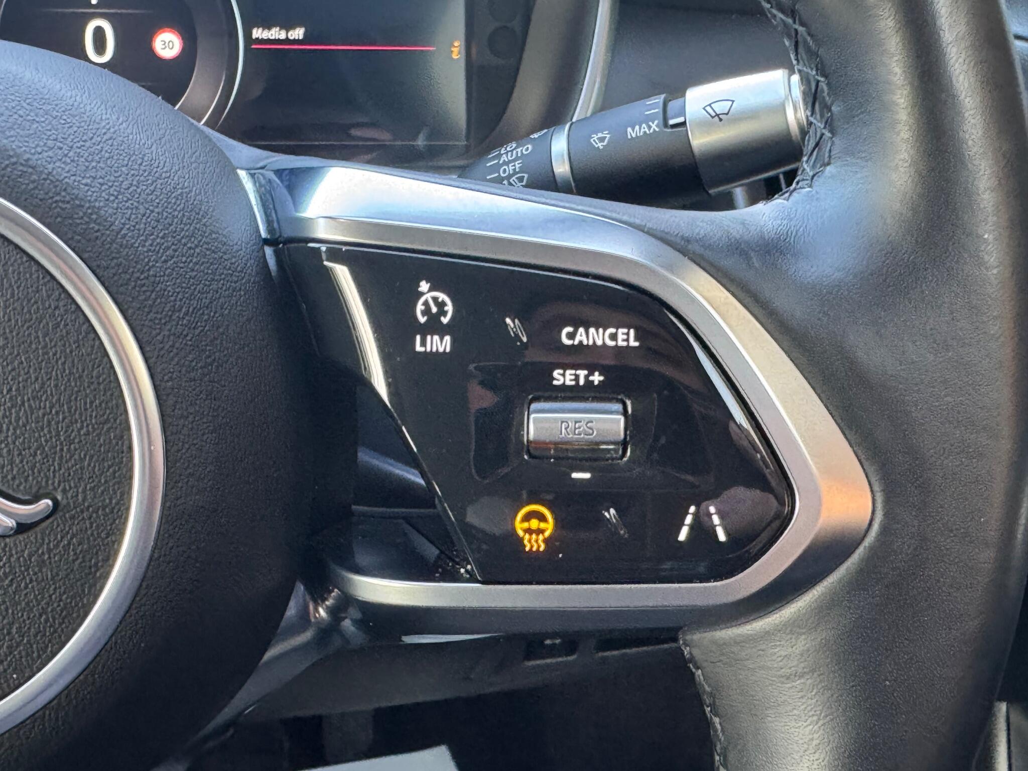 Jaguar I-Pace view 13