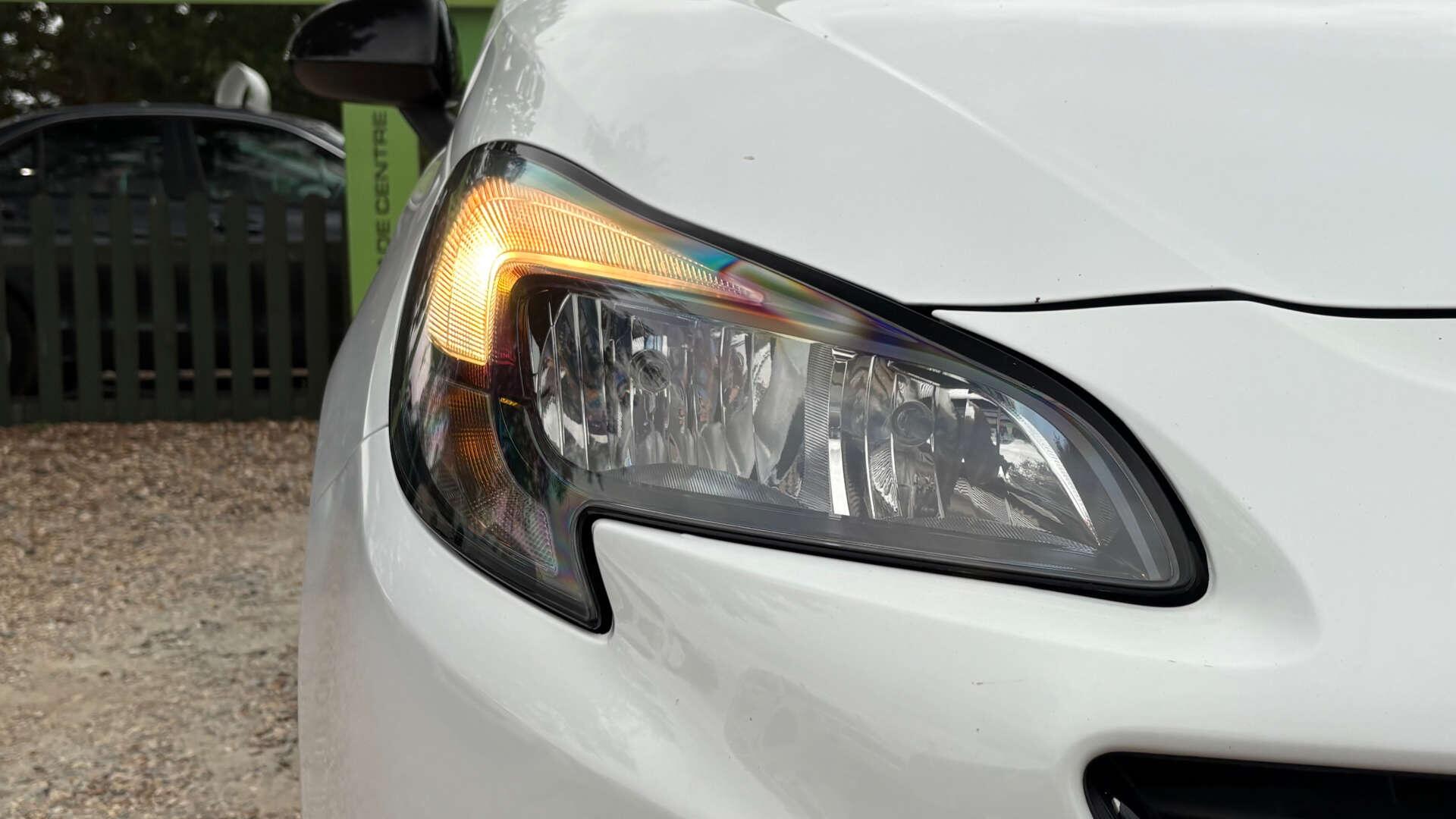 Vauxhall Corsa view 37