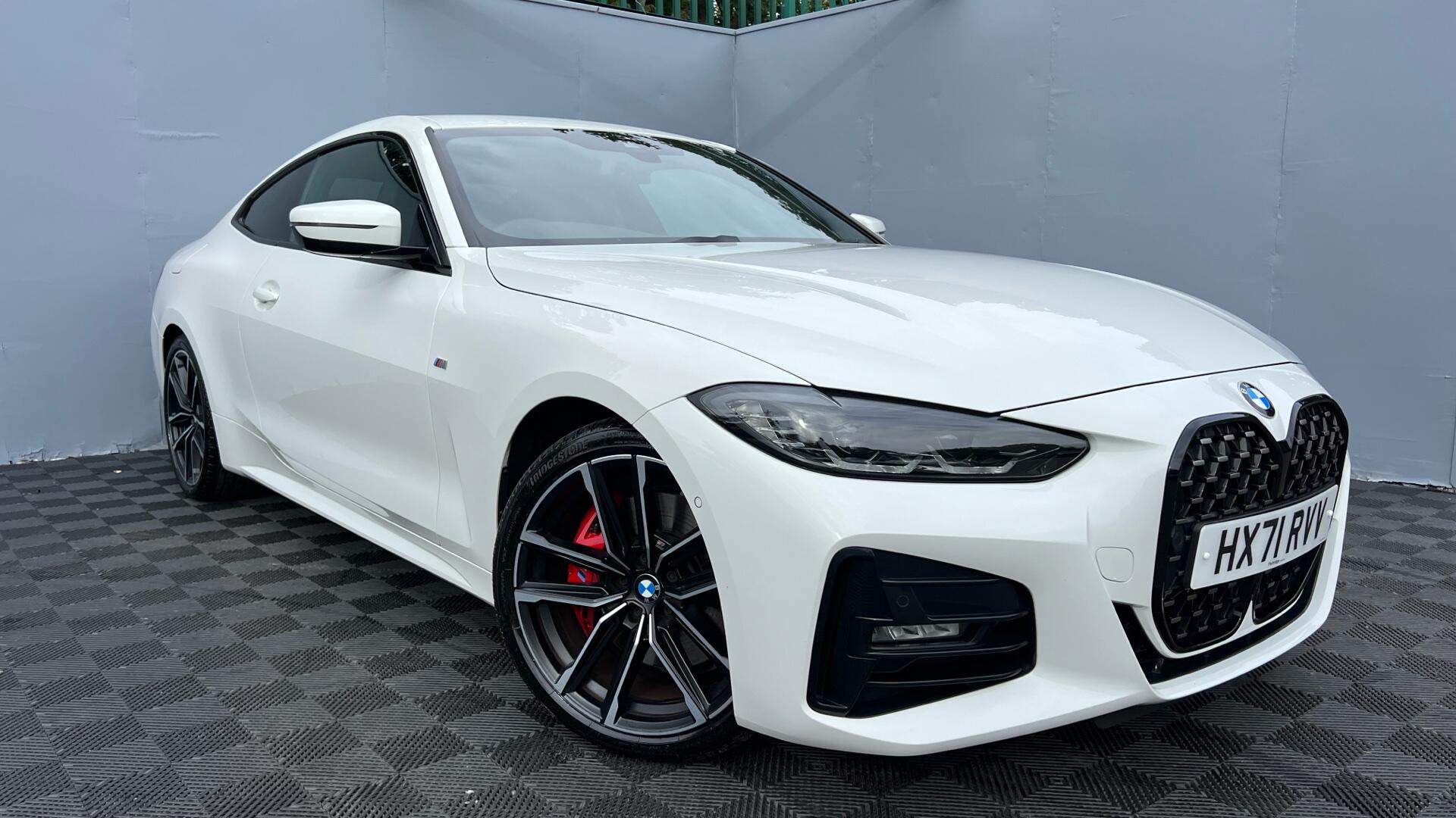 BMW 4 Series view 24