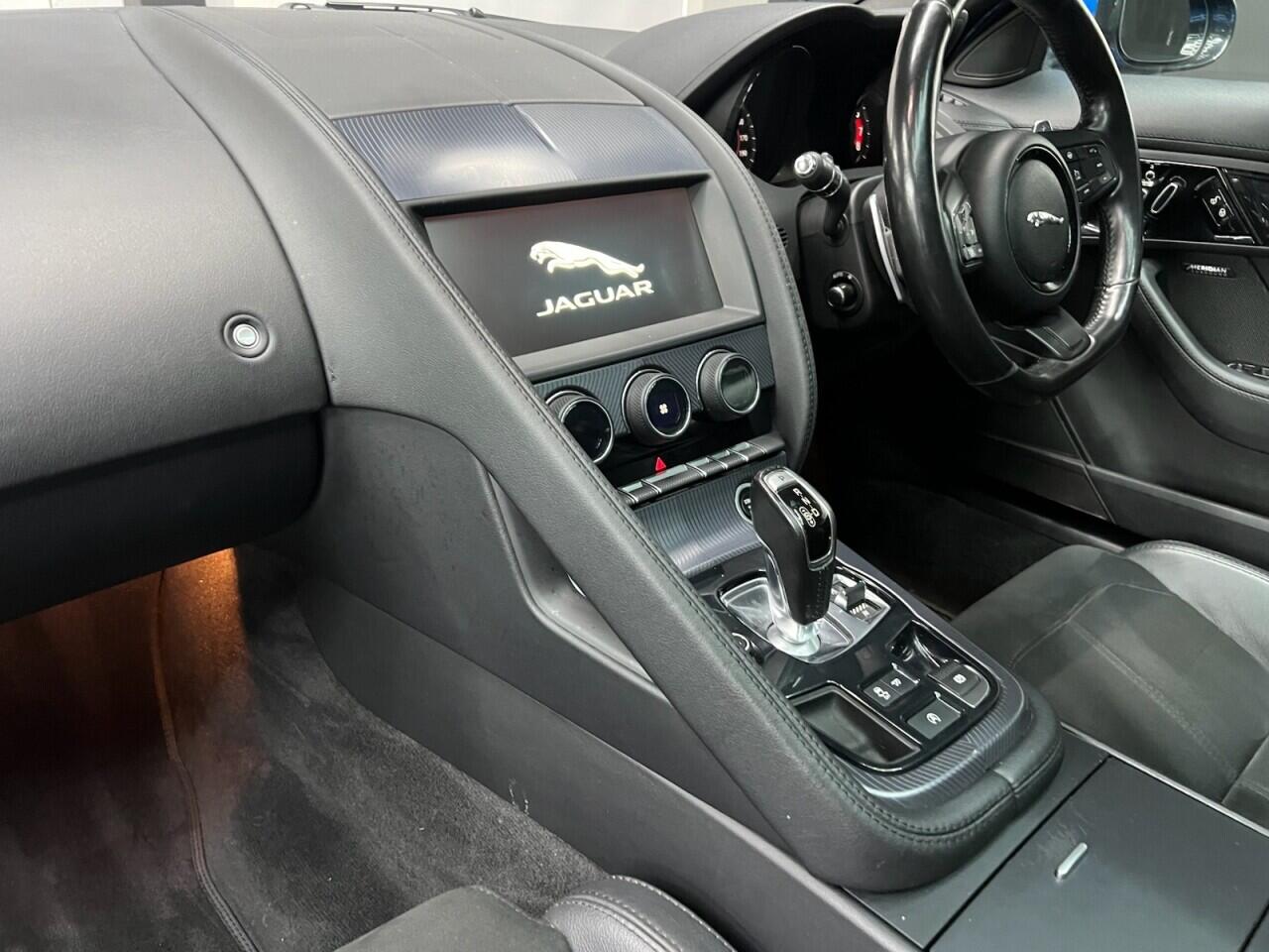 Jaguar F-Type view 33