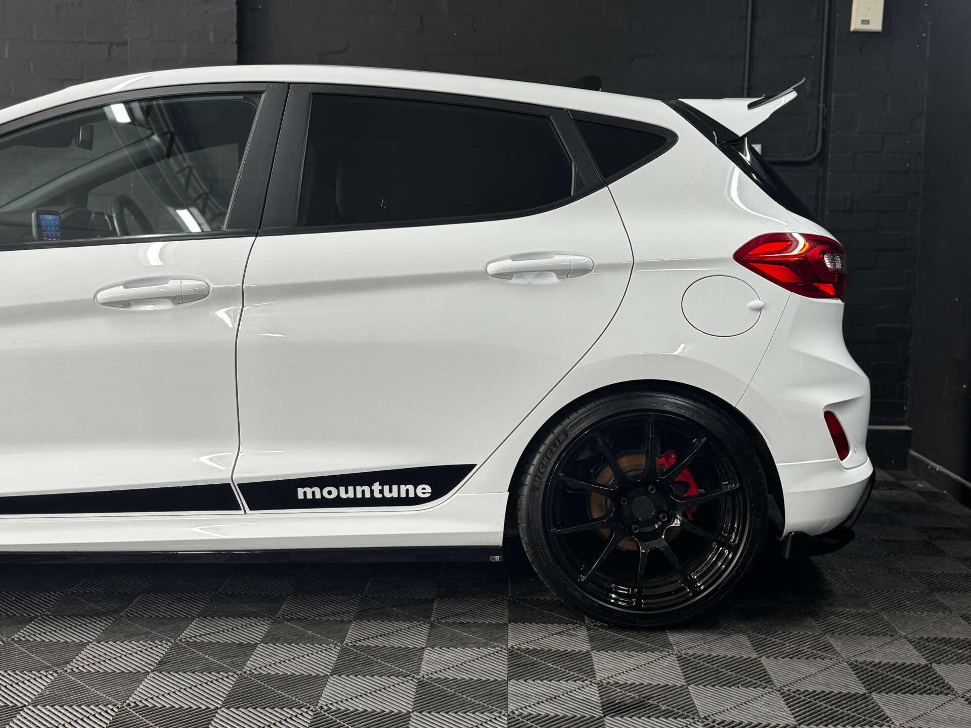Ford Fiesta view 13