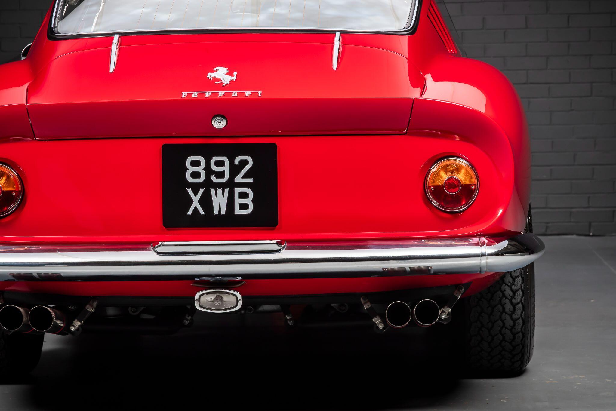 Ferrari 275 view 35