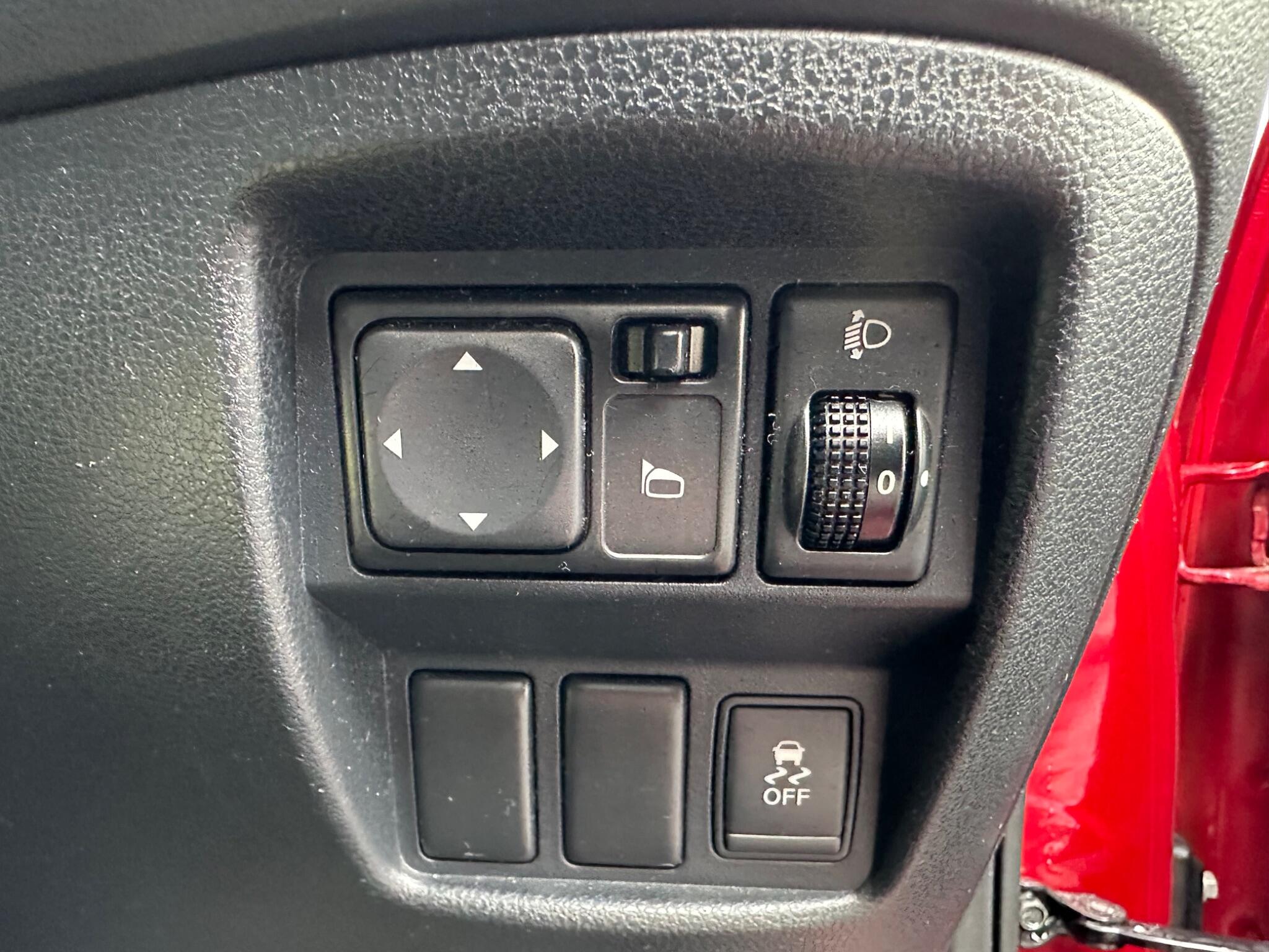 Nissan Juke view 9